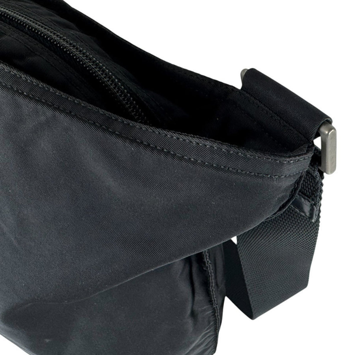 Prada Black Nylon Shoulder Bag (Pre-Owned)