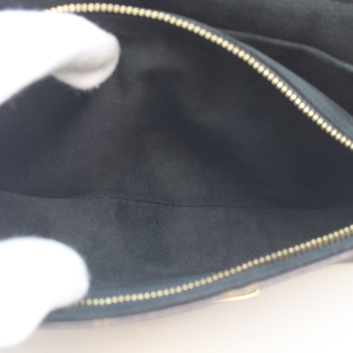 Louis Vuitton Black Brown Monogram Shoulder Bag (Pre-Owned)
