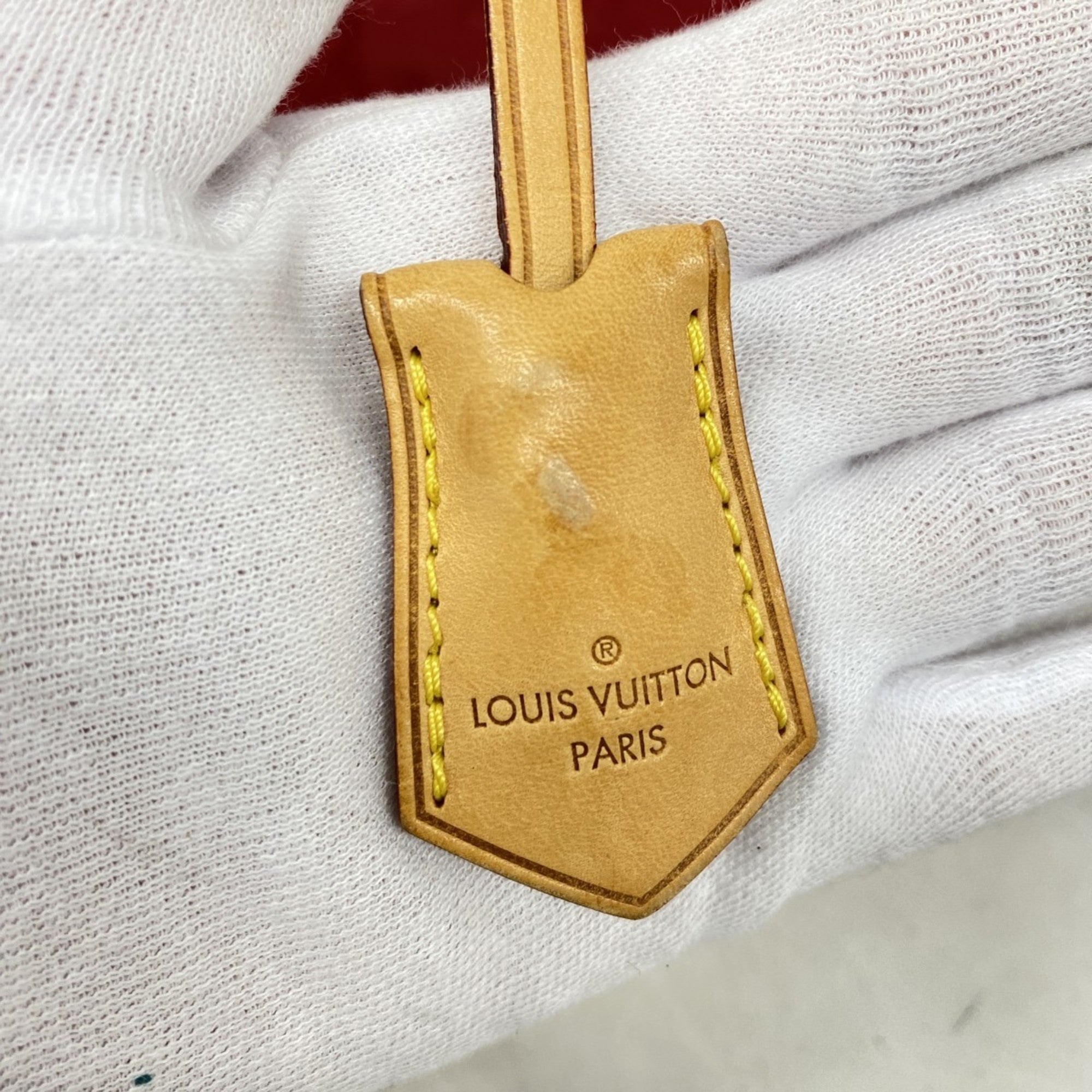 Louis Vuitton Cerise Handbag (Pre-Owned)
