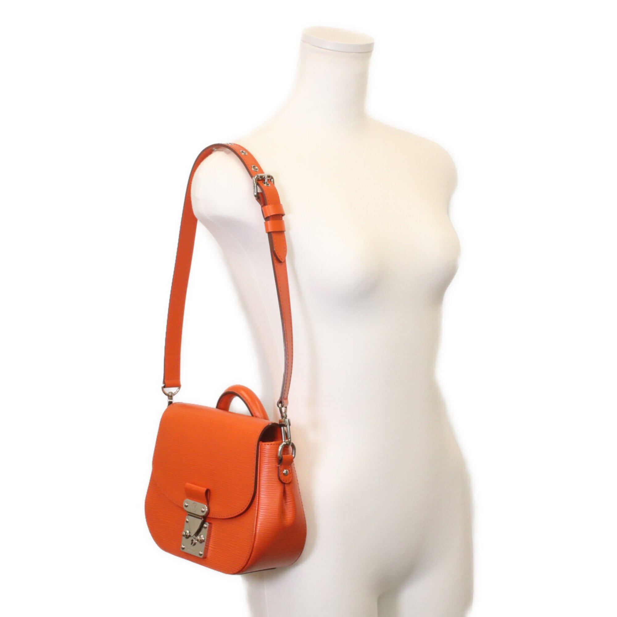 Louis Vuitton Orange Epi Leather Shoulder Bag (Pre-Owned)