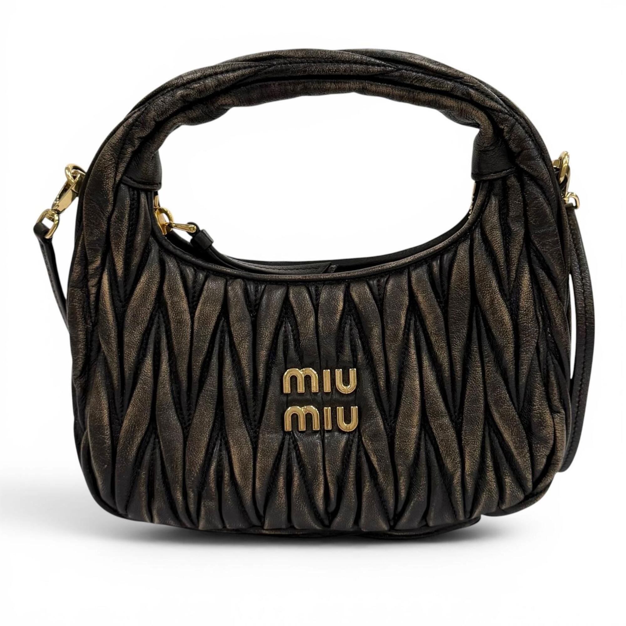 Miu Miu Leather Shoulder Bag (Pre-Owned)