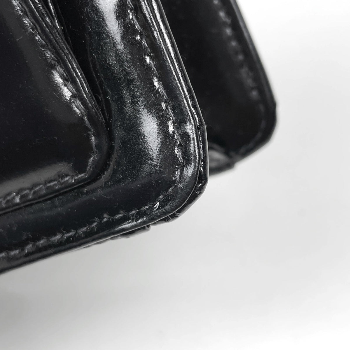 Chanel Black Patent Leather Pouch (Pre-Owned)