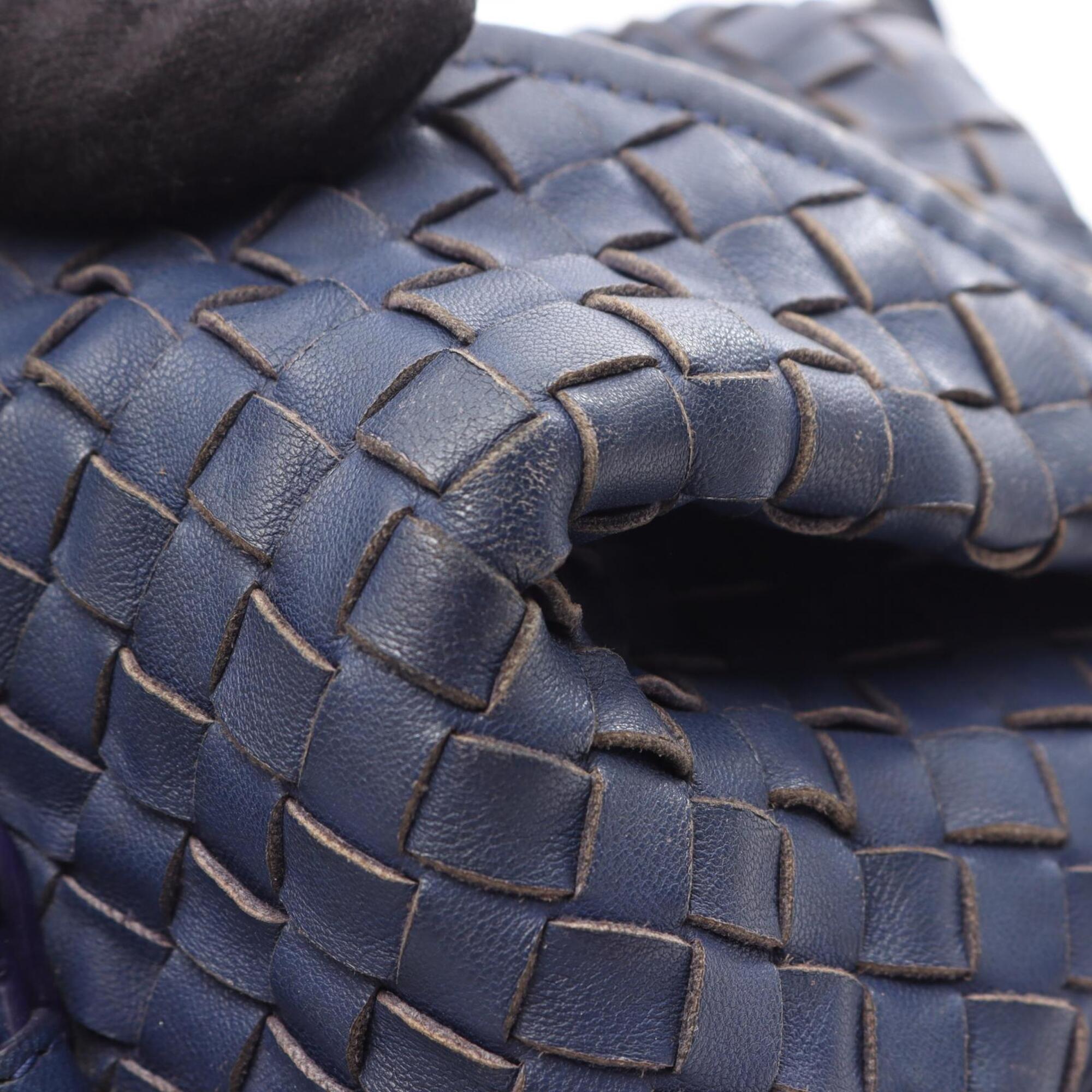 Bottega Veneta Navy Leather Handbag (Pre-Owned)