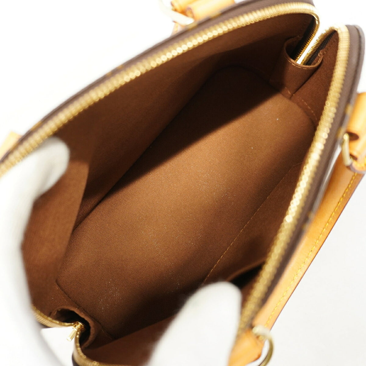 Louis Vuitton Brown Handbag (Pre-Owned)
