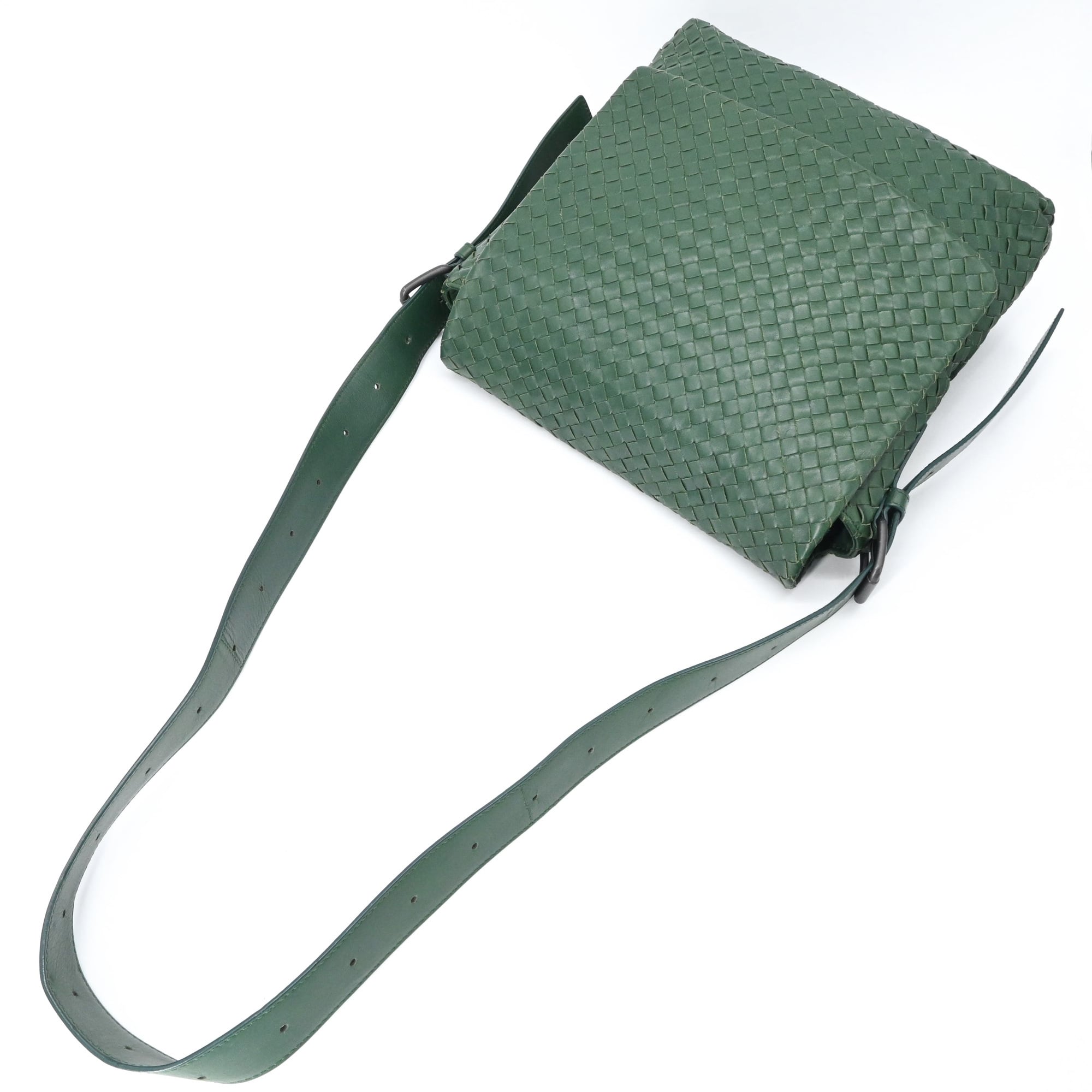 Bottega Veneta Intrecciato Green Intrecciato Shoulder Bag (Pre-Owned)