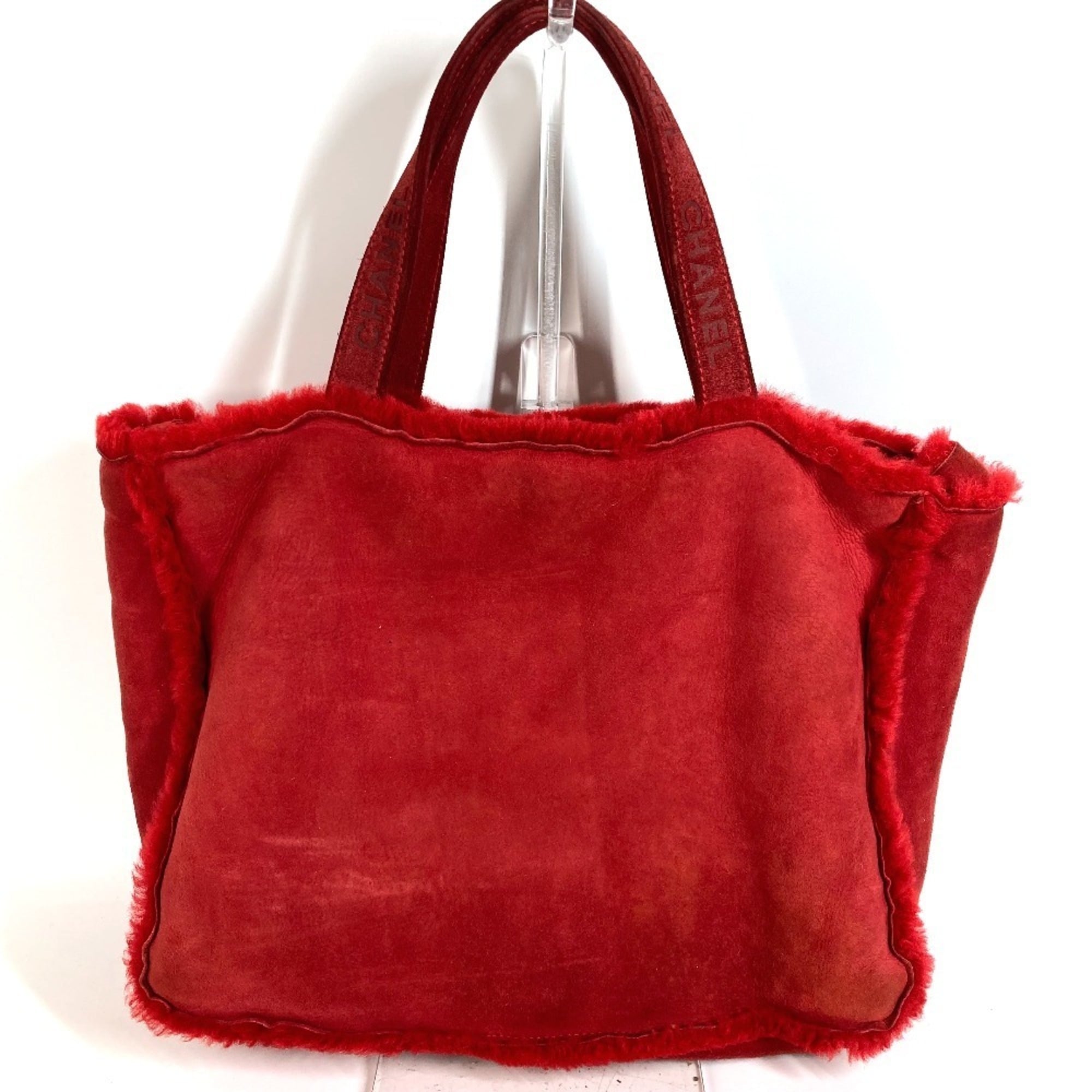 Chanel Red Color Fur Shoulder Bag Tote Bag (Pre-Owned)