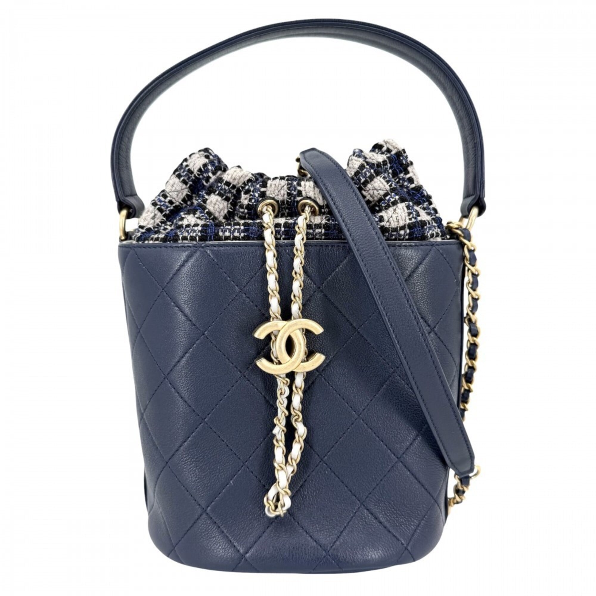 Chanel Matelasse Navy Leather Shoulder Bag (Pre-Owned)