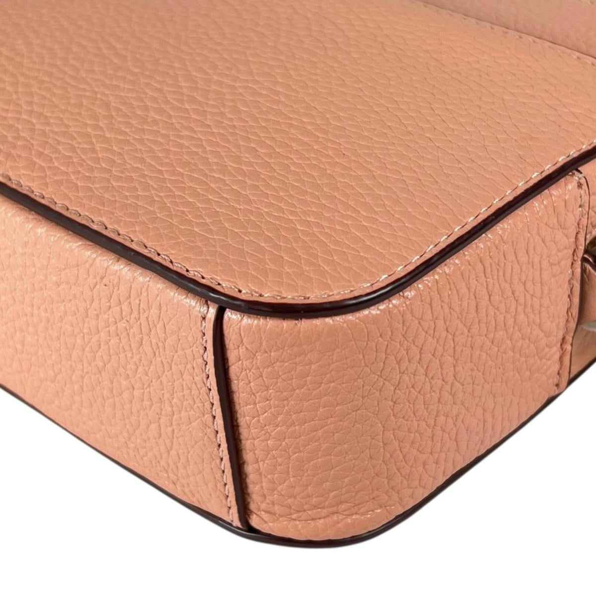 Coach Pink Leather Shoulder Bag (Pre-Owned)