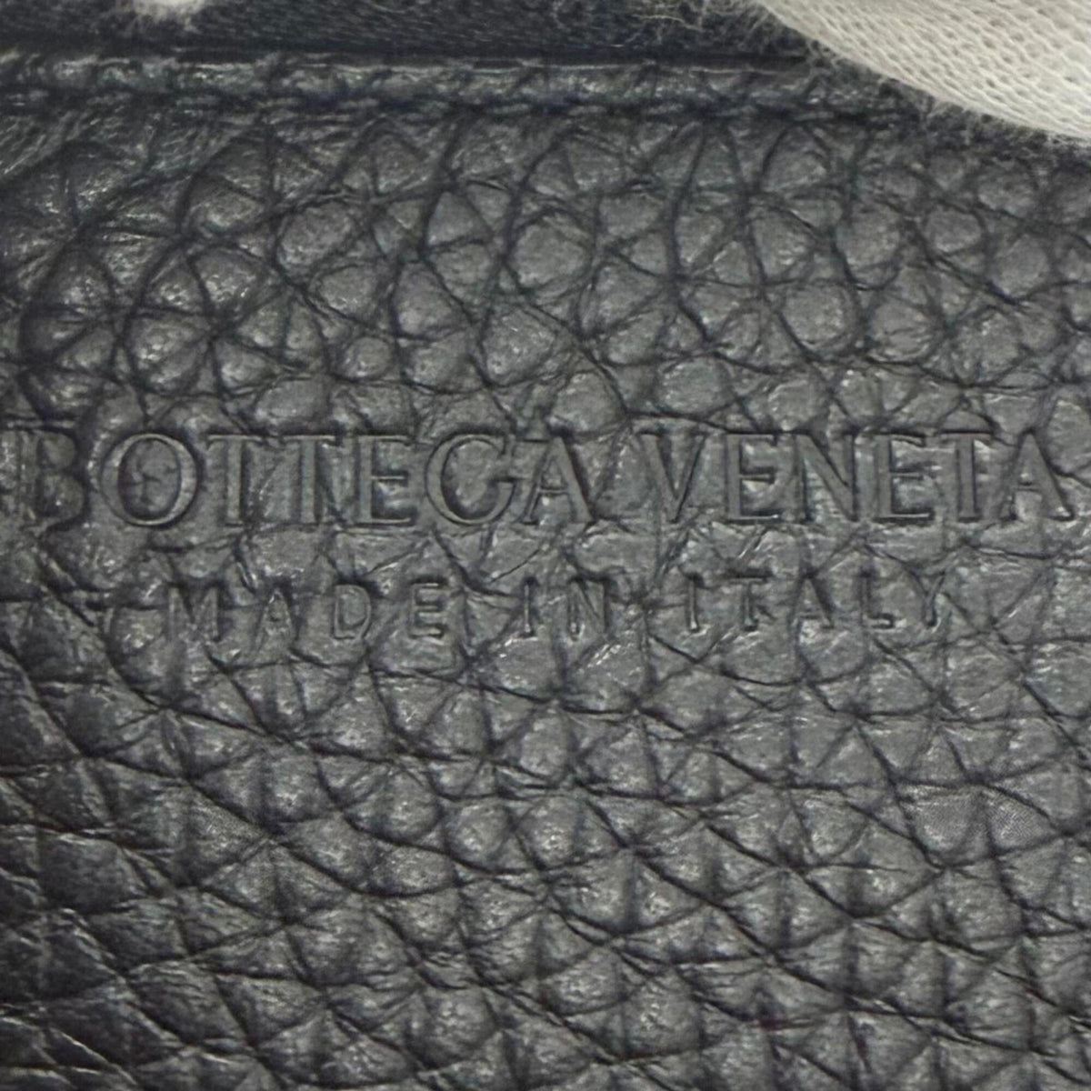 Bottega Veneta Black Leather Shoulder Bag (Pre-Owned)