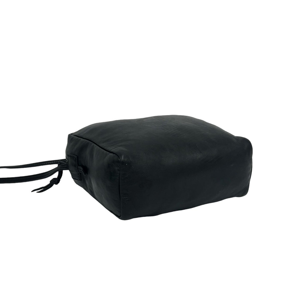 Loewe Black Leather Pochette Shoulder Bag (Pre-Owned)