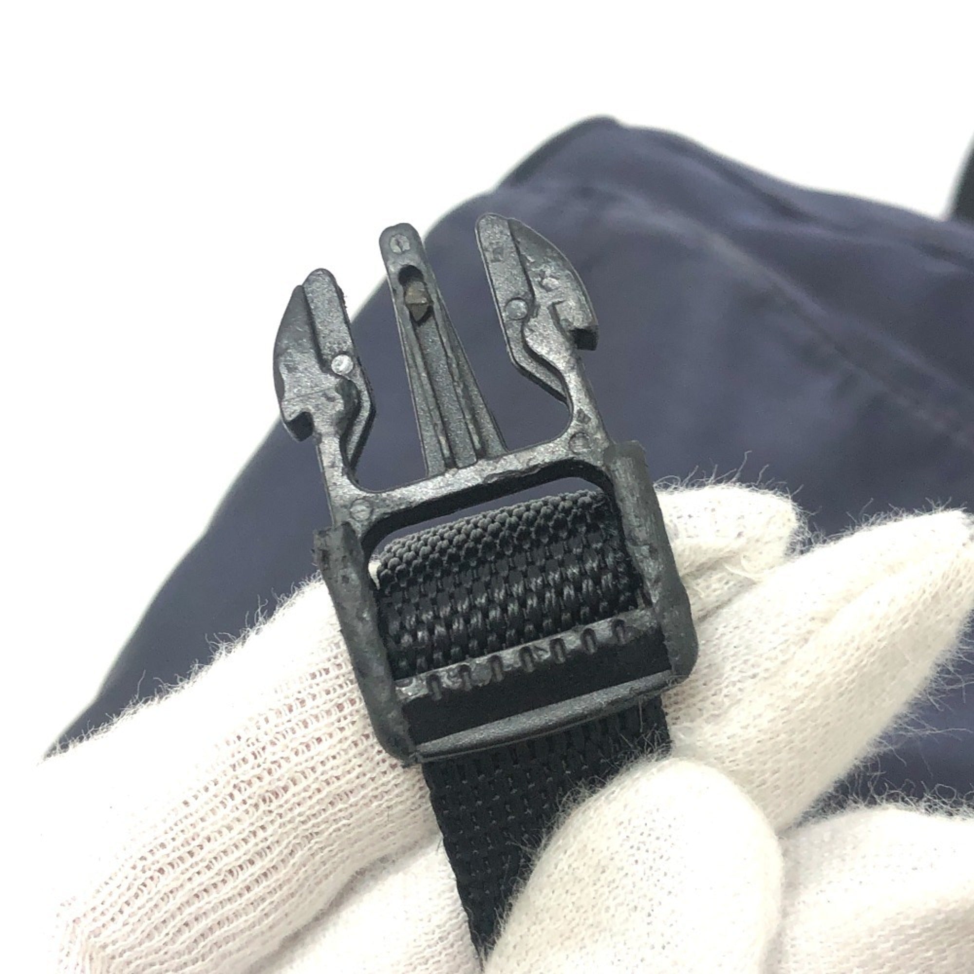 Prada Navy Nylon Shoulder Bag (Pre-Owned)