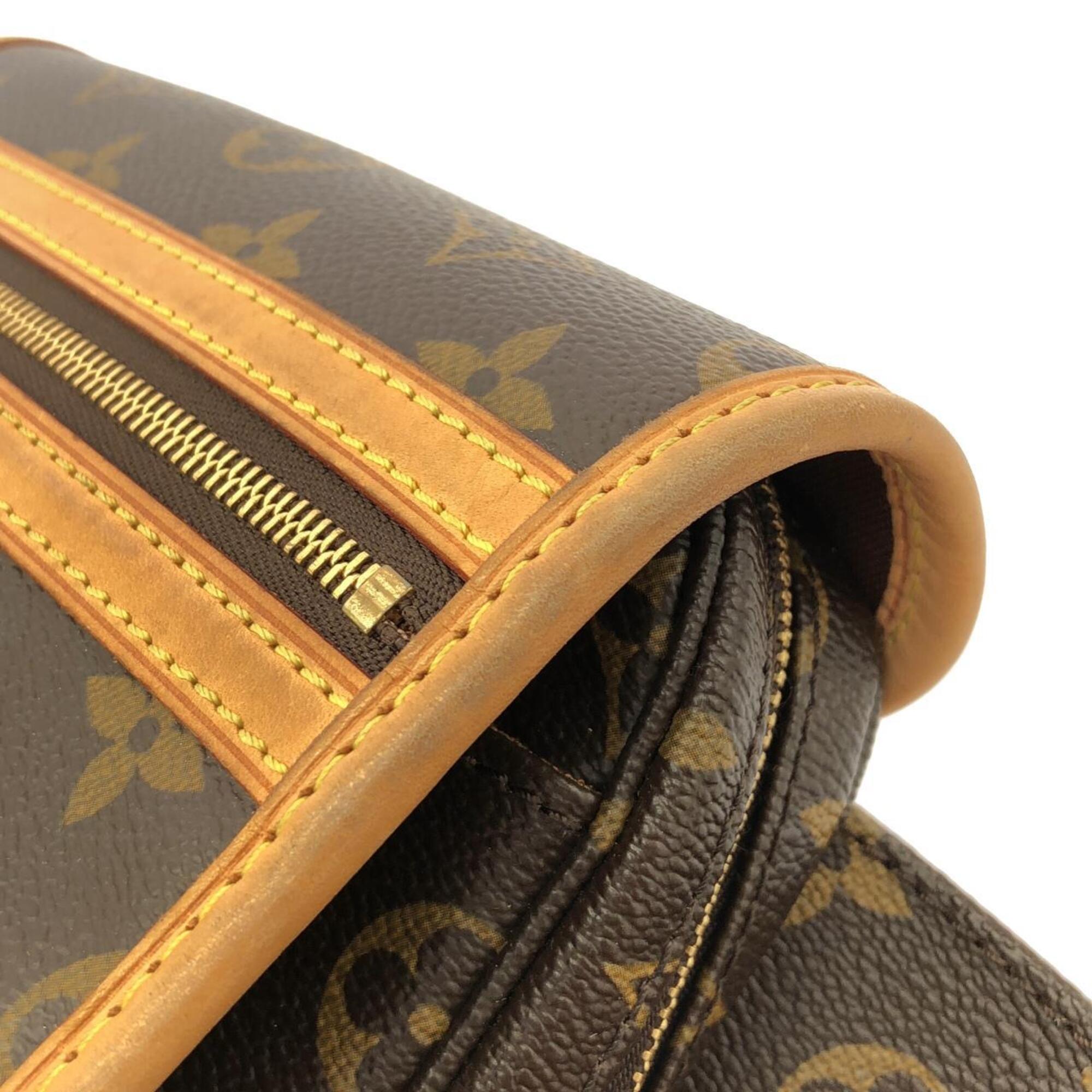 Louis Vuitton Marron Coated Canvas Shoulder Bag (Pre-Owned)