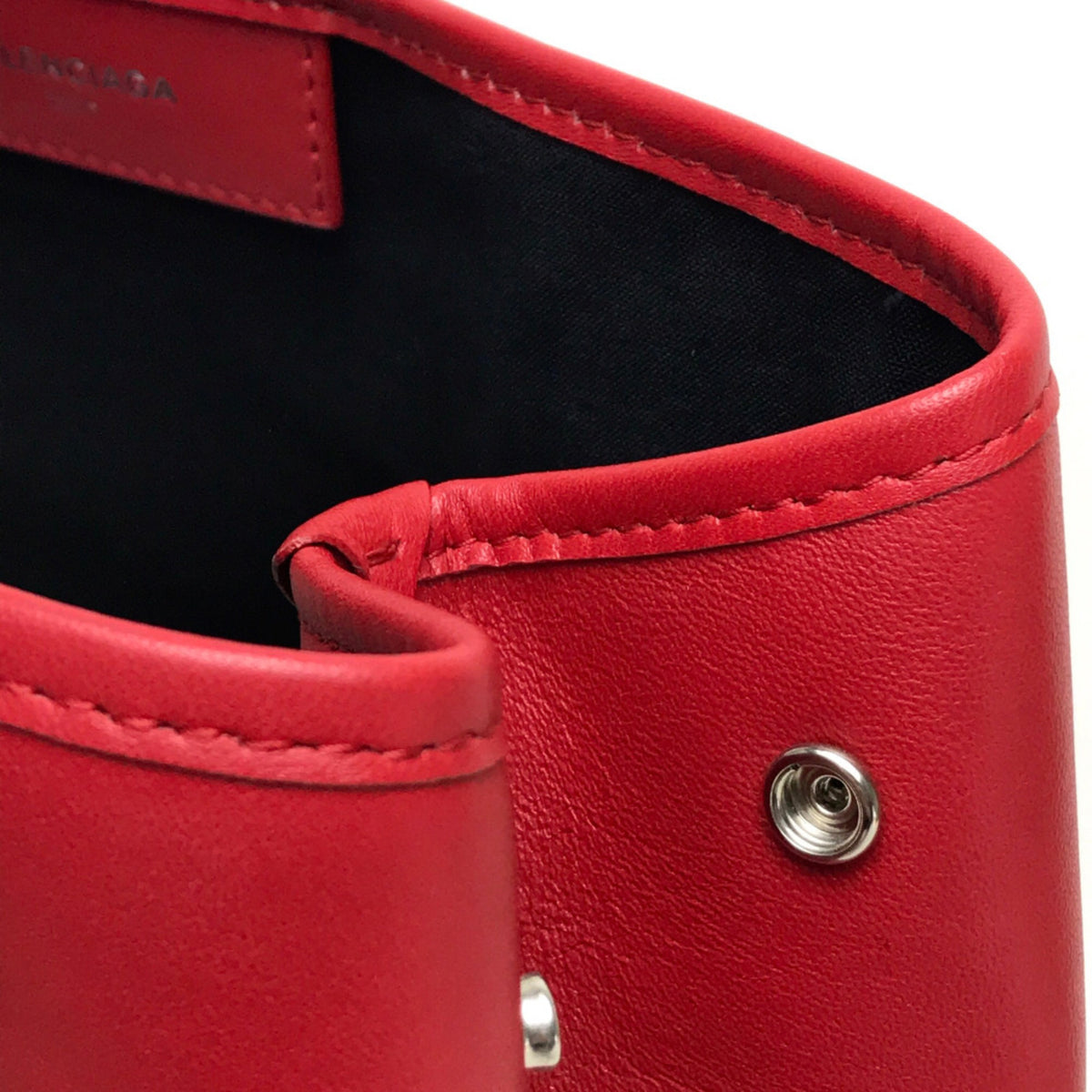 Balenciaga Red Leather Shoulder Bag (Pre-Owned)