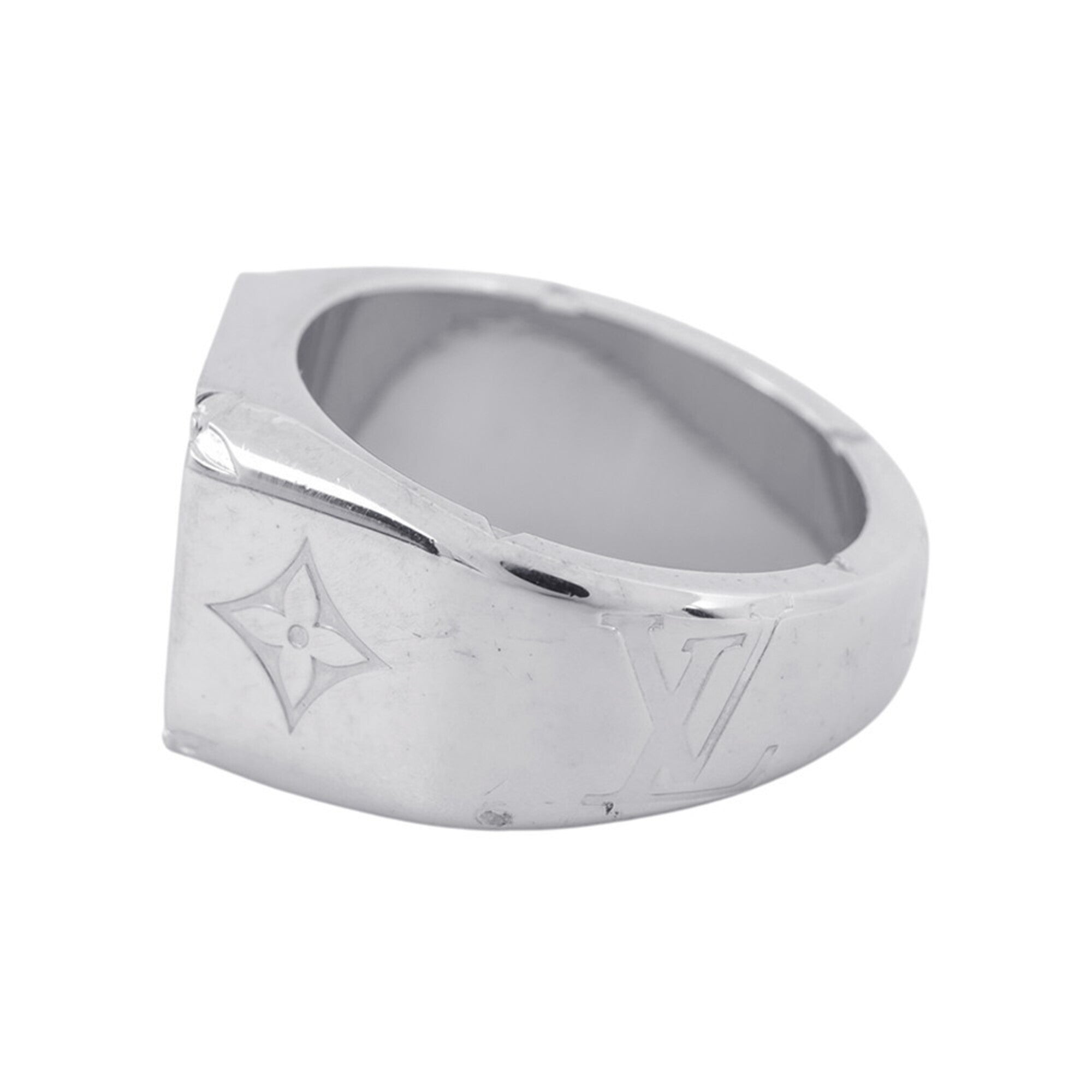 Louis Vuitton Silver Metal Band Ring (Pre-Owned)