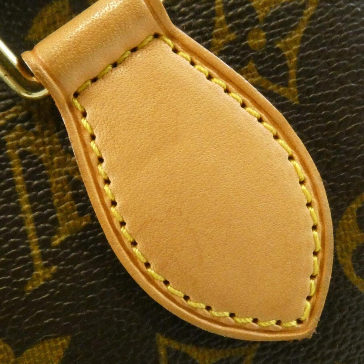 Louis Vuitton Marron Coated Canvas Handbag (Pre-Owned)