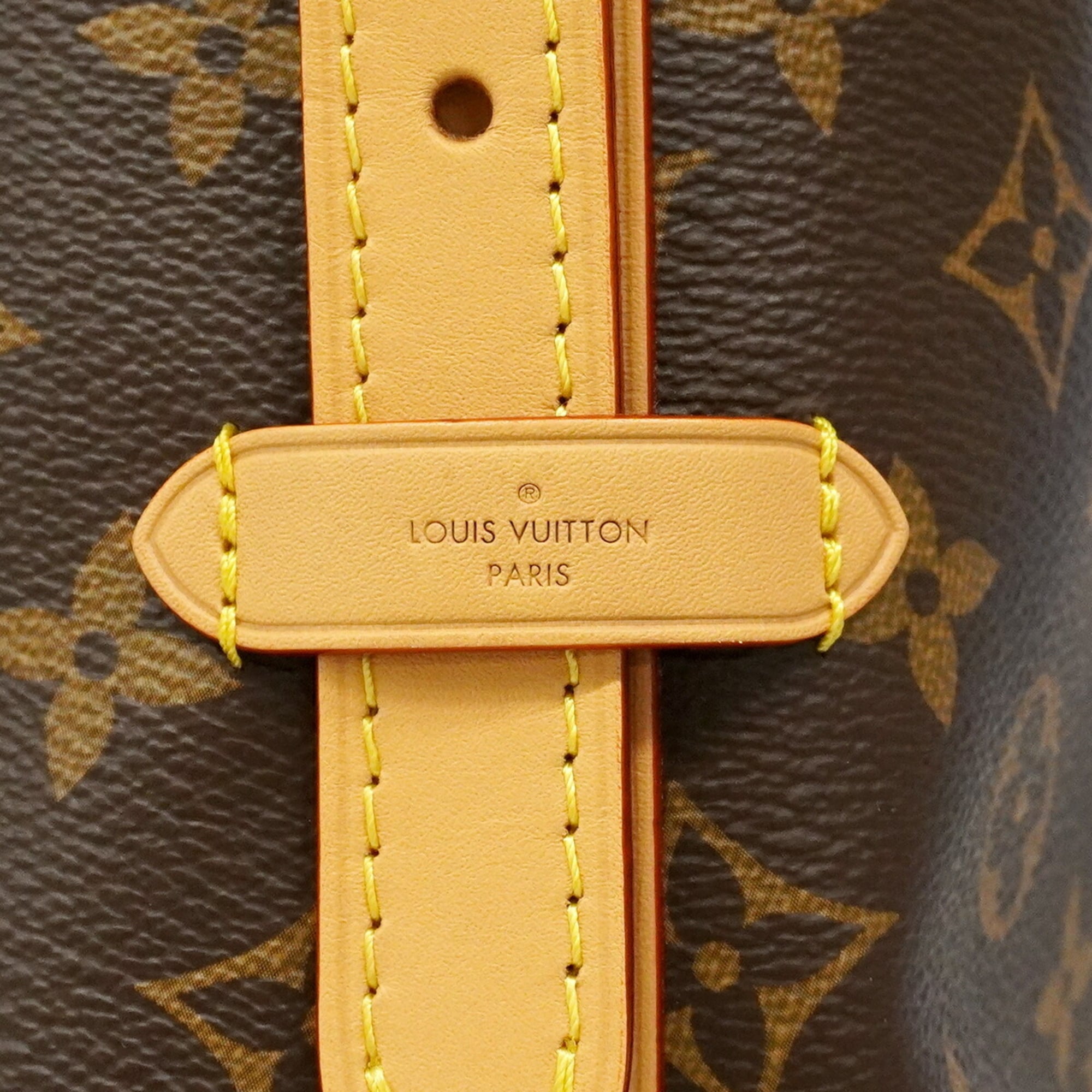 Louis Vuitton Brown Shoulder Bag (Pre-Owned)