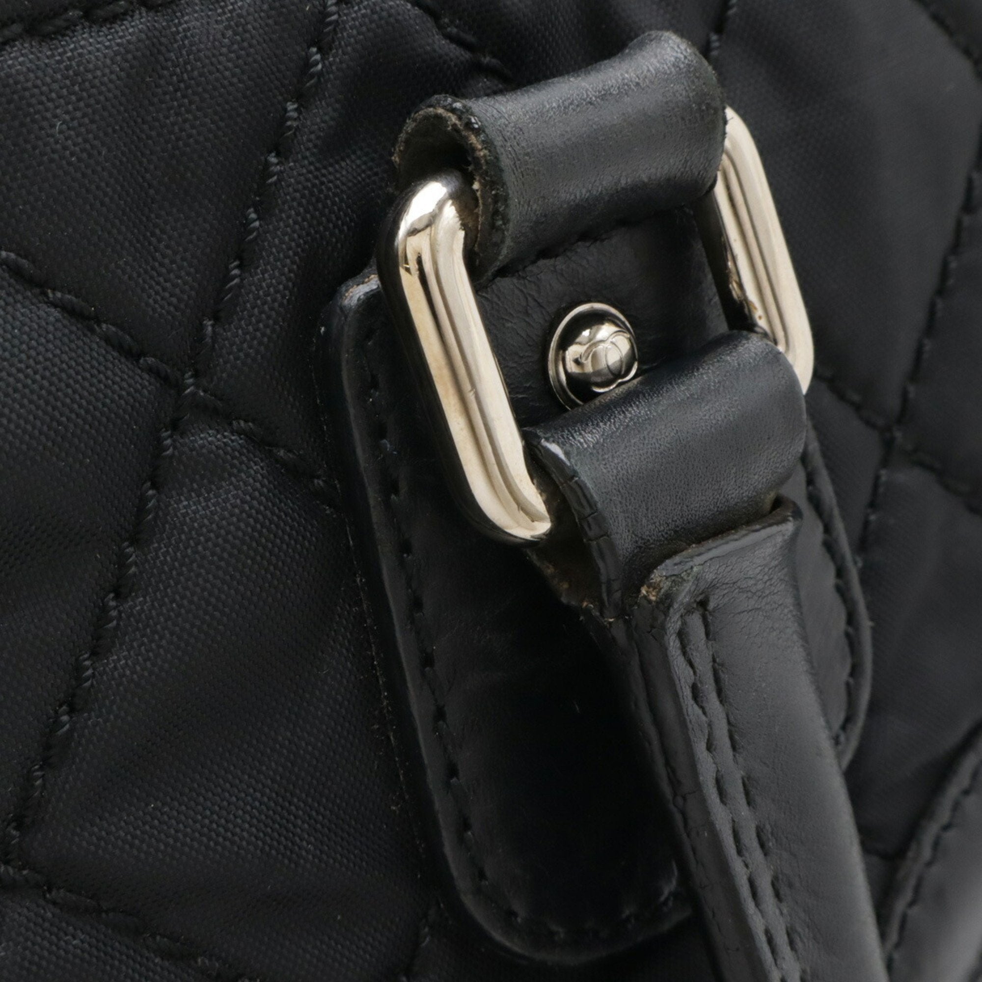 Chanel Black Leather Shoulder Bag Tote Bag (Pre-Owned)