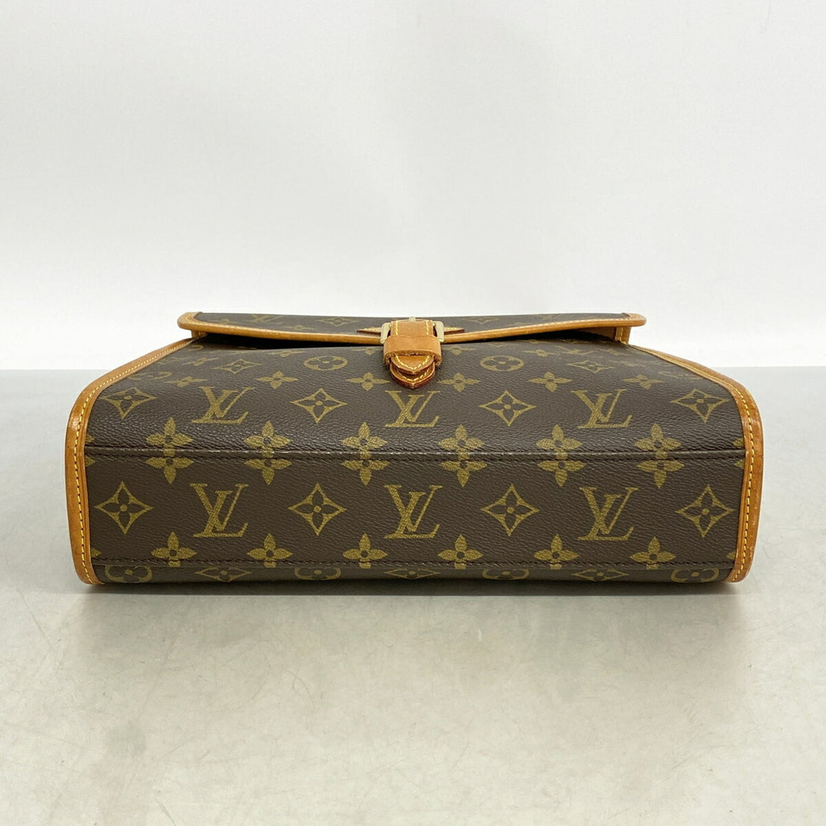 Louis Vuitton Brown Handbag (Pre-Owned)