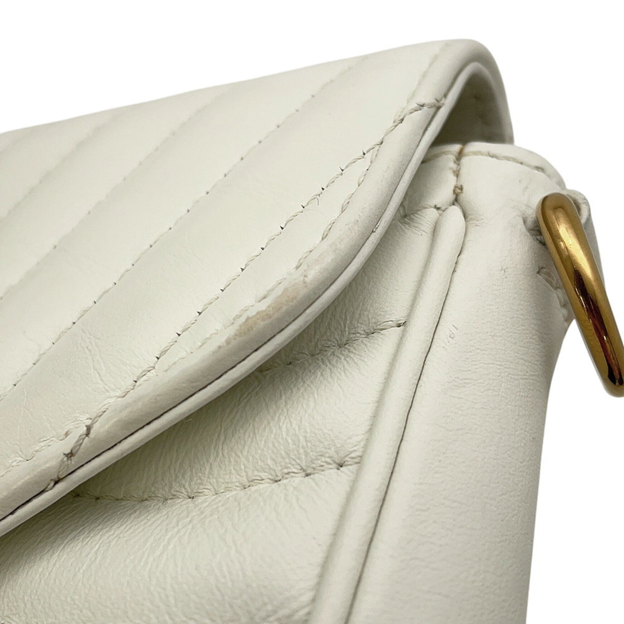 Louis Vuitton Gold Leather Handbag Pochette Shoulder Bag (Pre-Owned)
