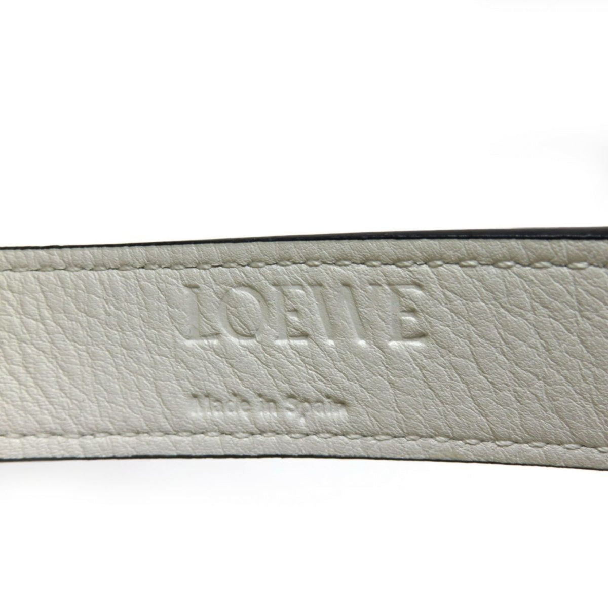 Loewe White Basket Tote Bag (Pre-Owned)