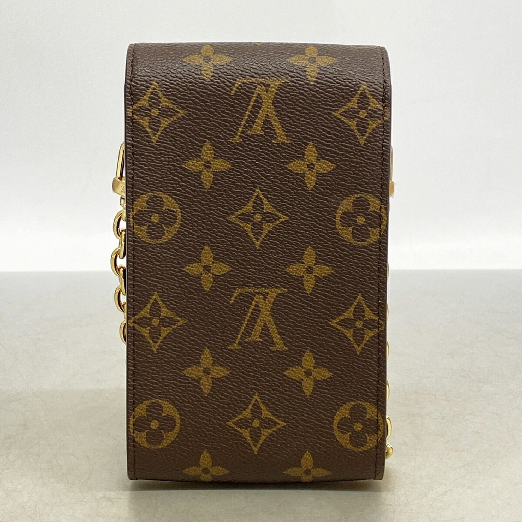 Louis Vuitton Brown Shoulder Bag (Pre-Owned)