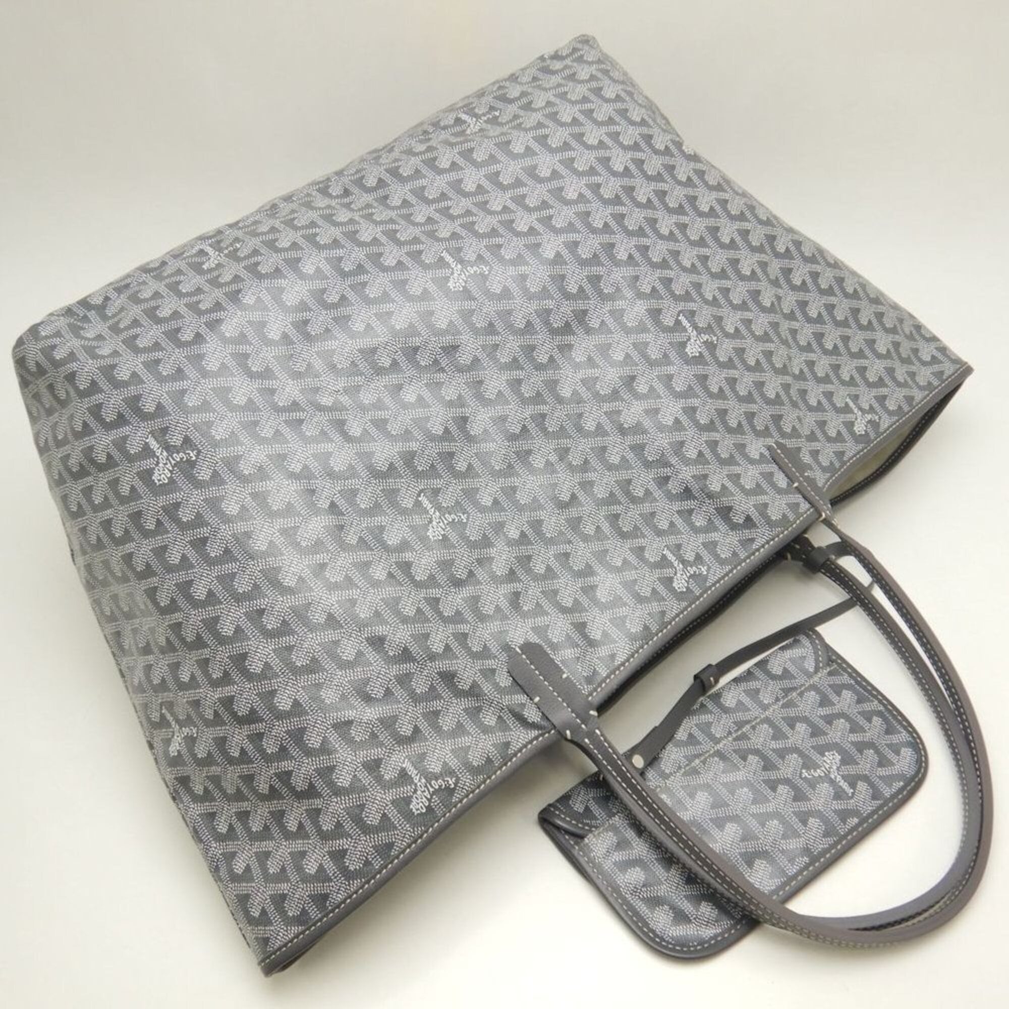 Goyard Gray Coated Canvas Pouch Tote Bag (Pre-Owned)