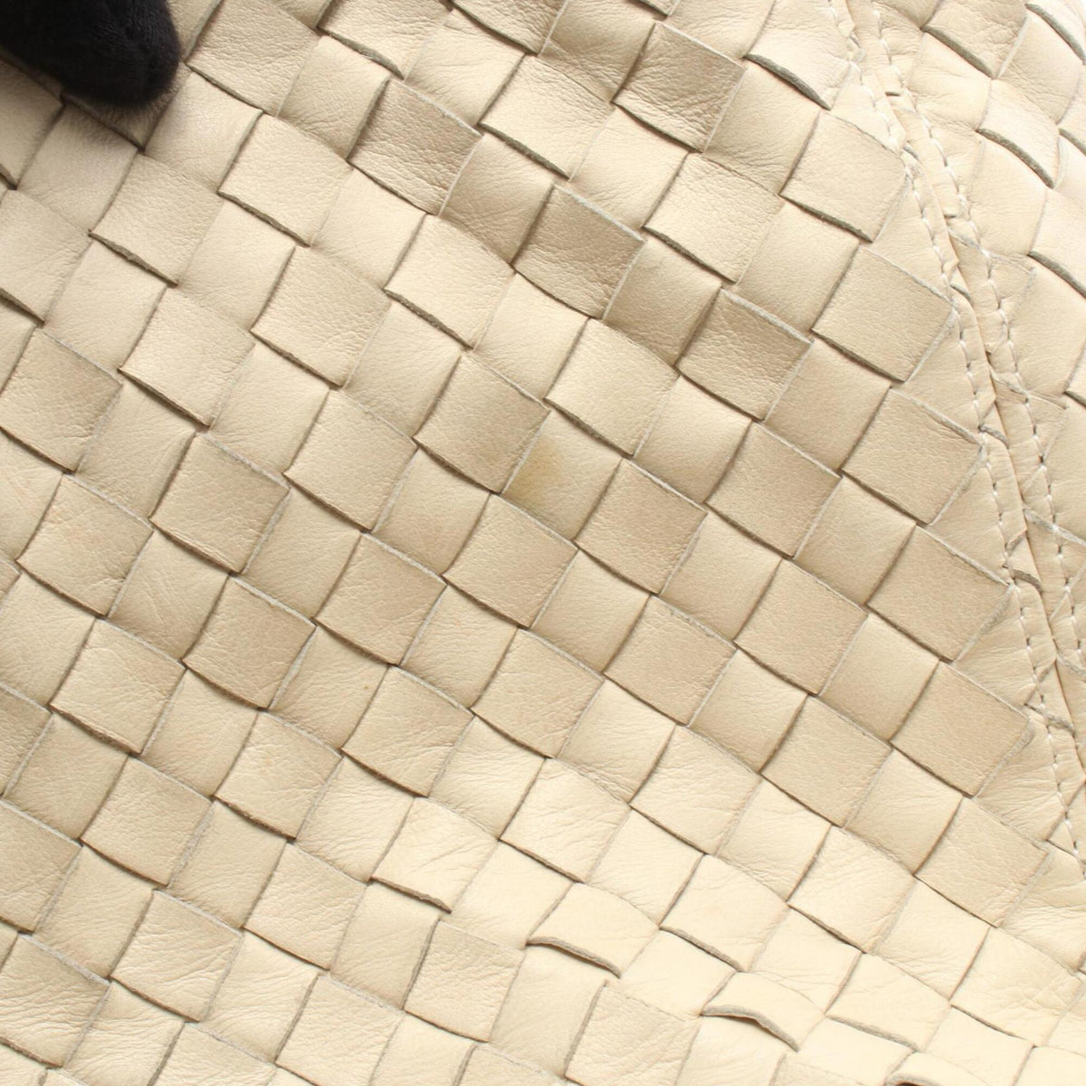 Bottega Veneta Ivory Intrecciato Handbag Shoulder Bag (Pre-Owned)