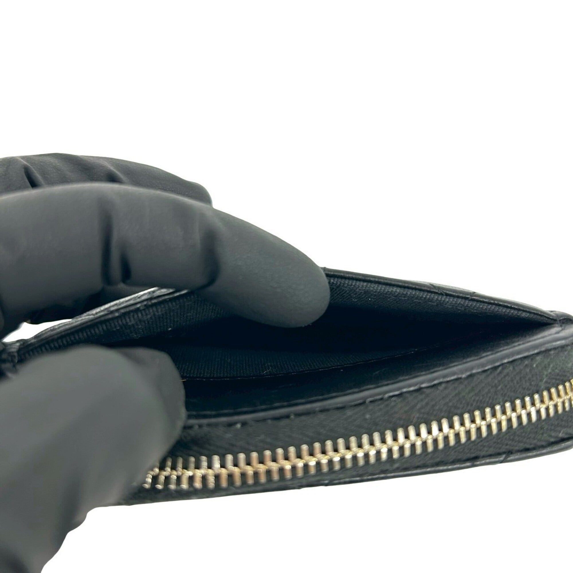 Chanel Black Leather Coin Purse/Coin Case (Pre-Owned)