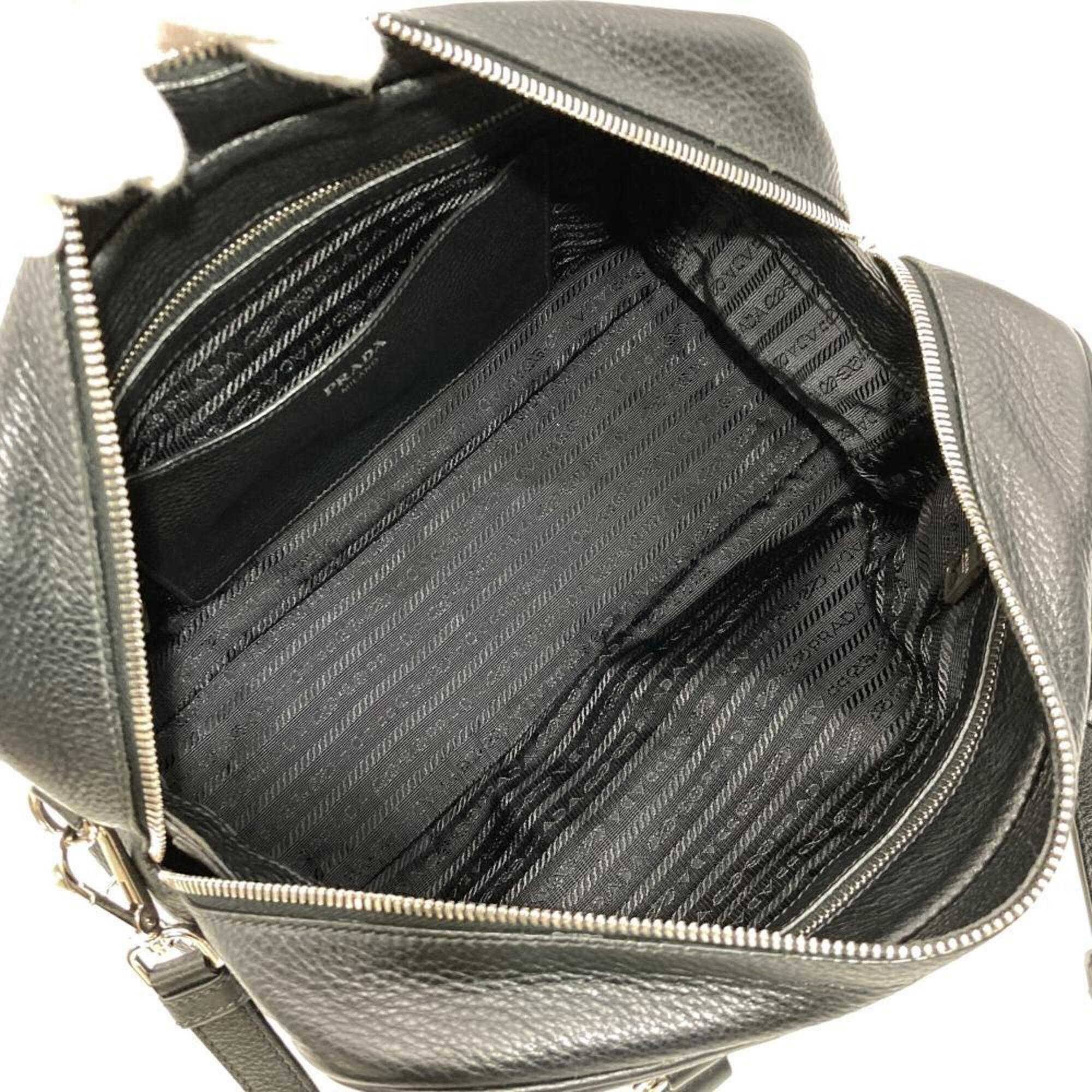 Prada Black Leather Handbag Shoulder Bag (Pre-Owned)