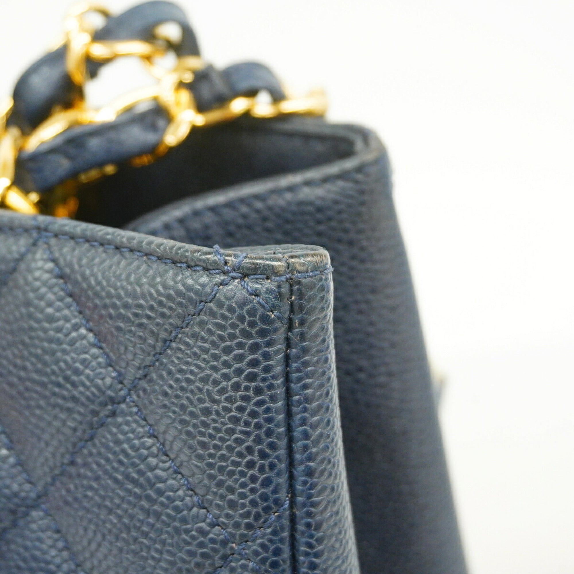 Chanel Navy Grained Calfskin Tote Bag (Pre-Owned)