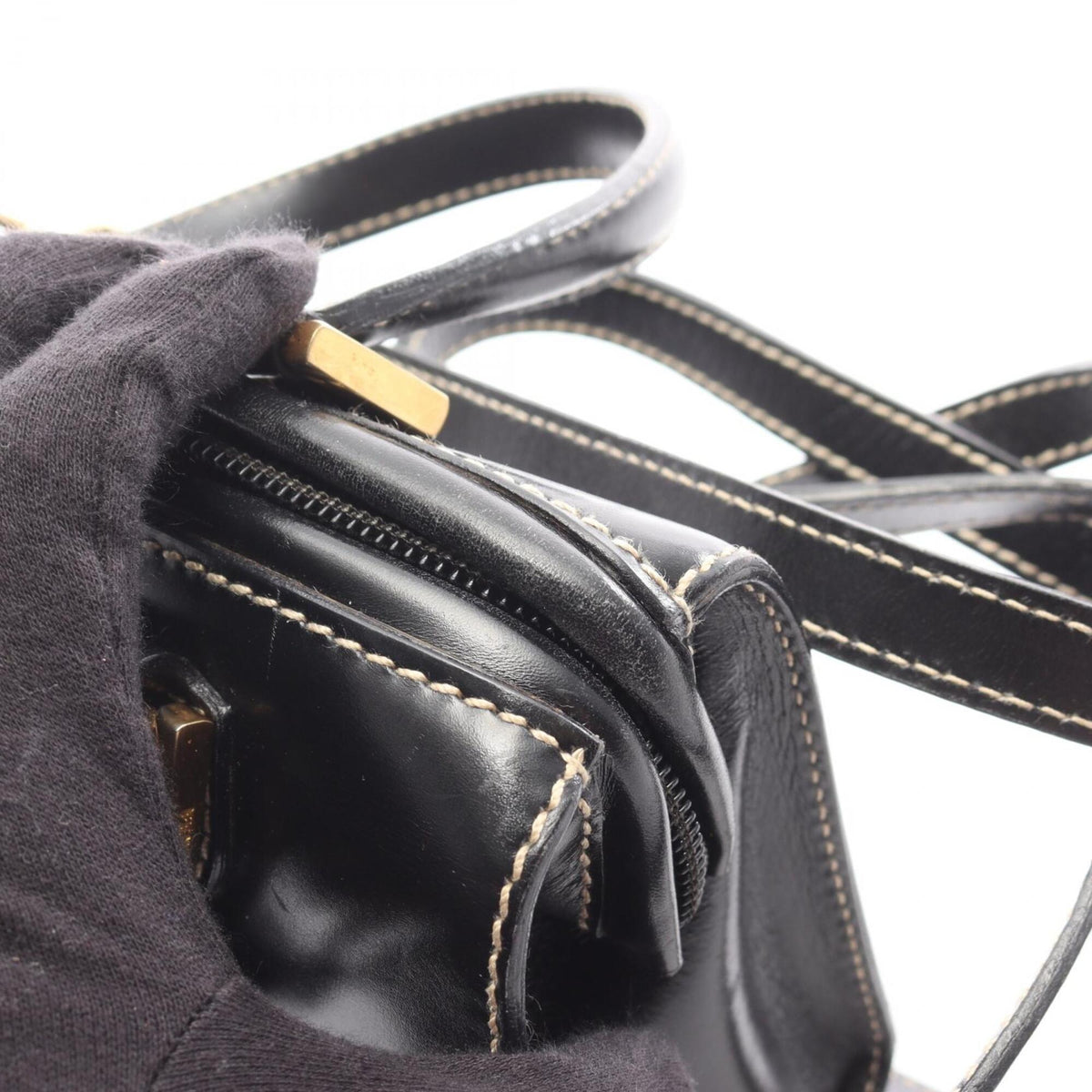 Fendi Black Leather Handbag (Pre-Owned)