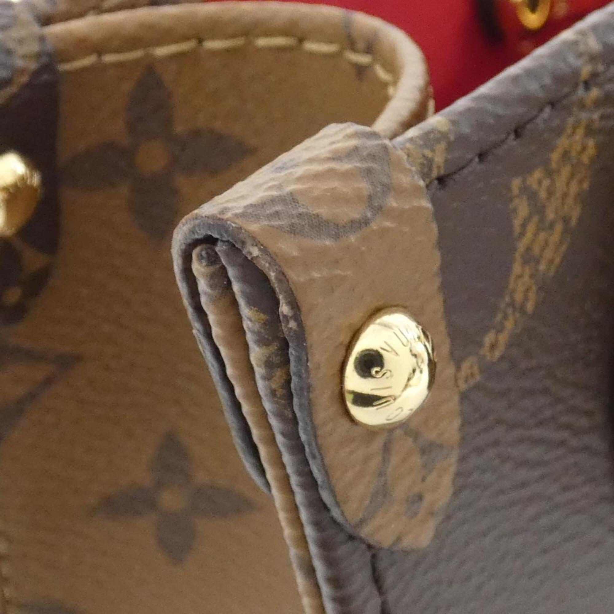 Louis Vuitton Marron Coated Canvas Handbag (Pre-Owned)