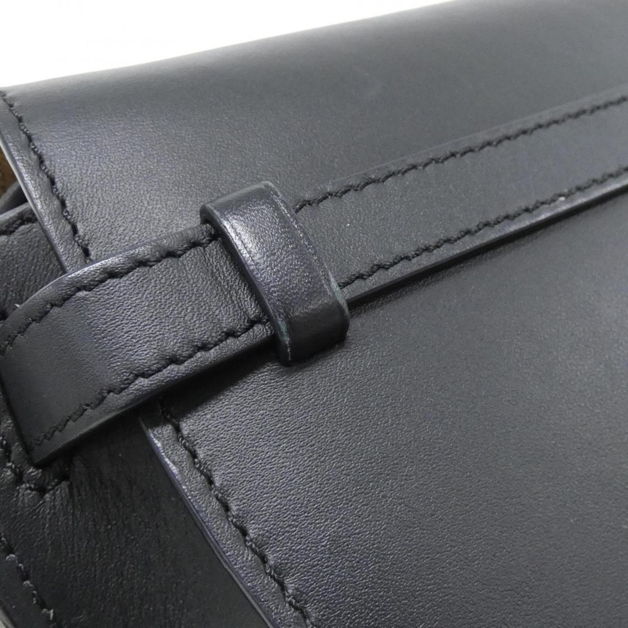 Loewe Black Leather Shoulder Bag (Pre-Owned)