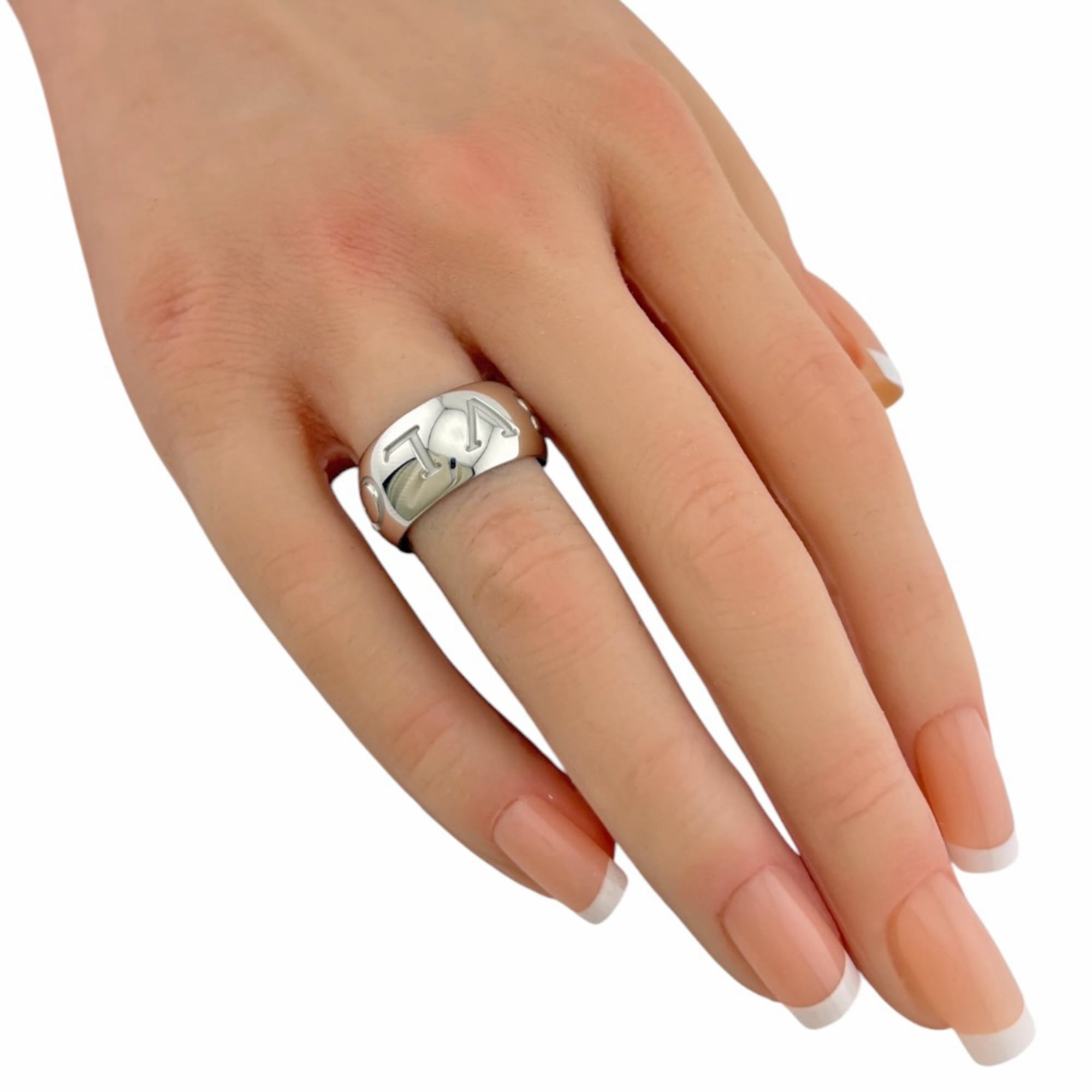 Bvlgari Silver White Gold (18K) Band Ring (Pre-Owned)