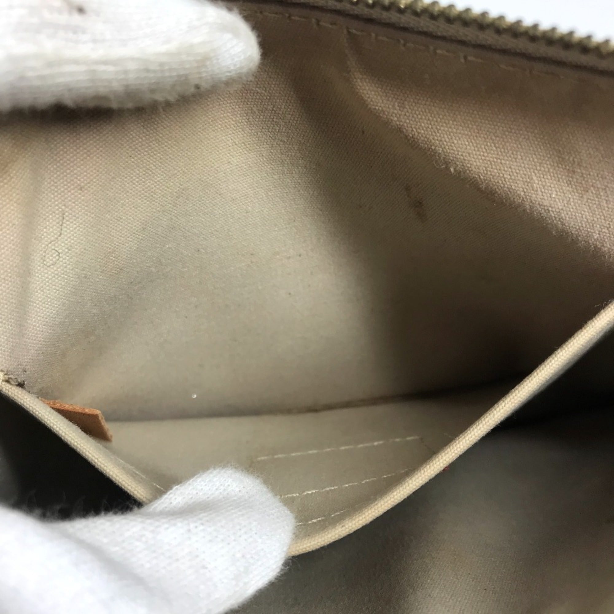 Louis Vuitton Gold Monogram Miroir Clutch Bag Handbag Pochette Pouch Shoulder Bag (Pre-Owned)