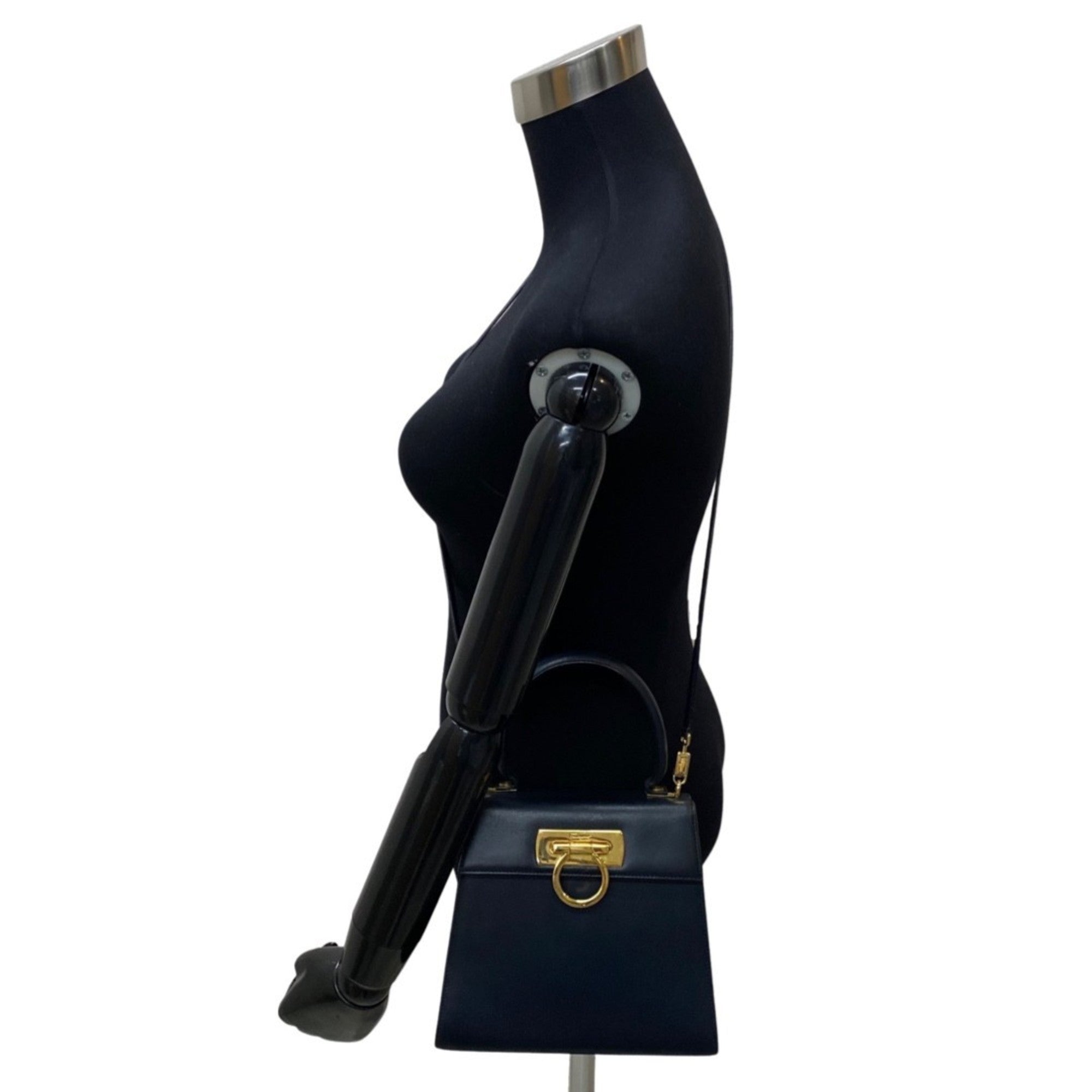 Salvatore Ferragamo Gancini Navy Leather Shoulder Bag (Pre-Owned)