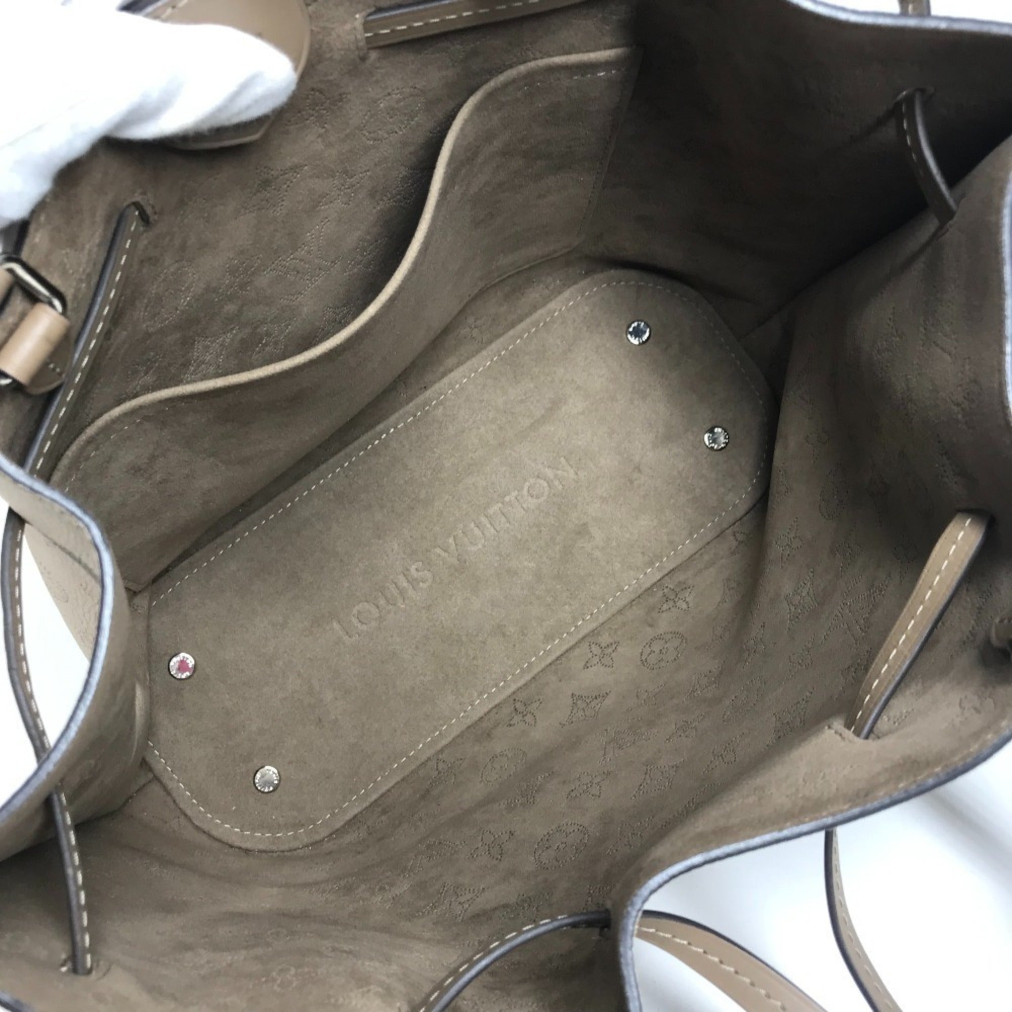 Louis Vuitton Beige Galle Mahina Leather Handbag Pouch Tote Bag (Pre-Owned)