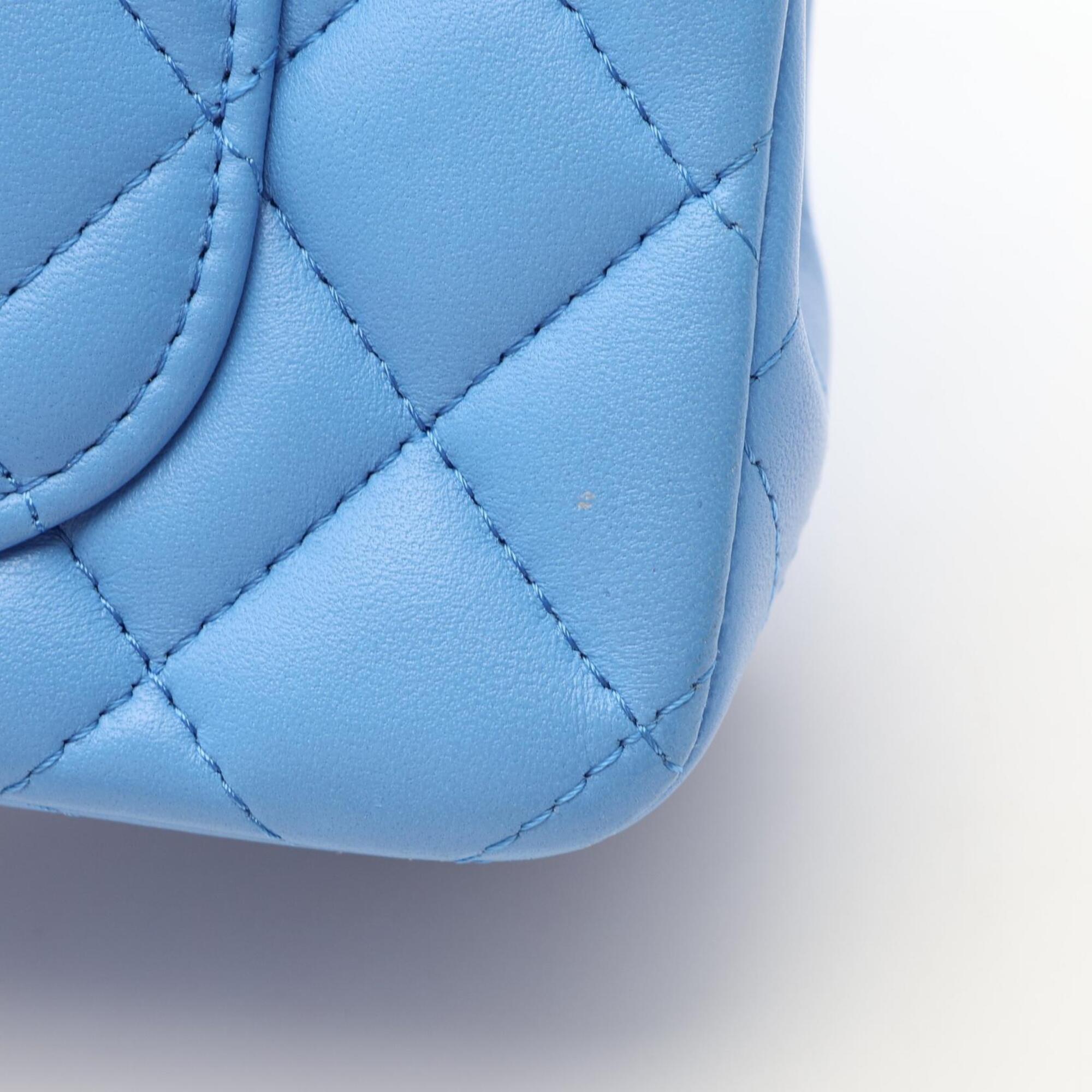 Chanel Blue Leather Handbag Shoulder Bag (Pre-Owned)
