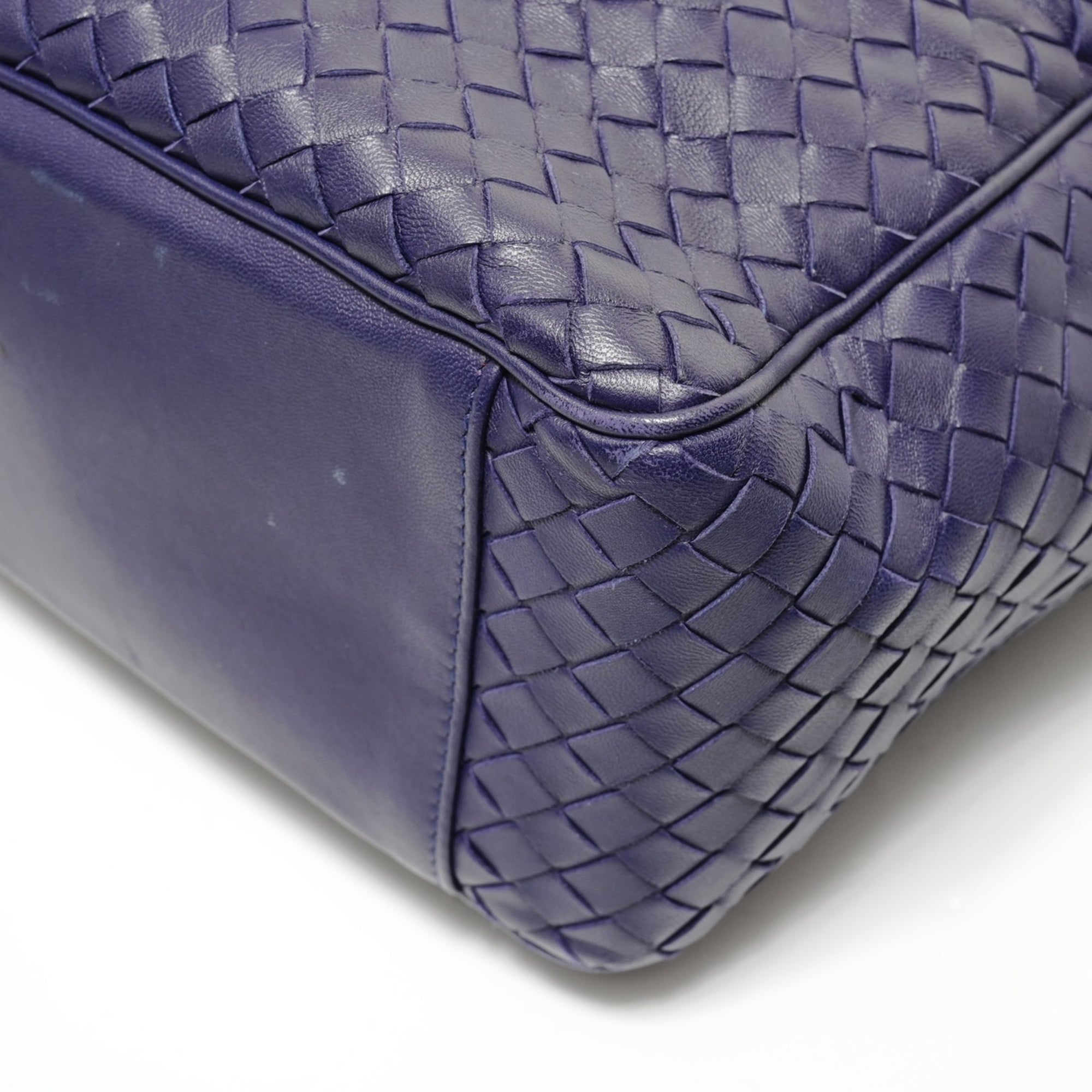Bottega Veneta Intrecciato Purple Intrecciato Handbag (Pre-Owned)