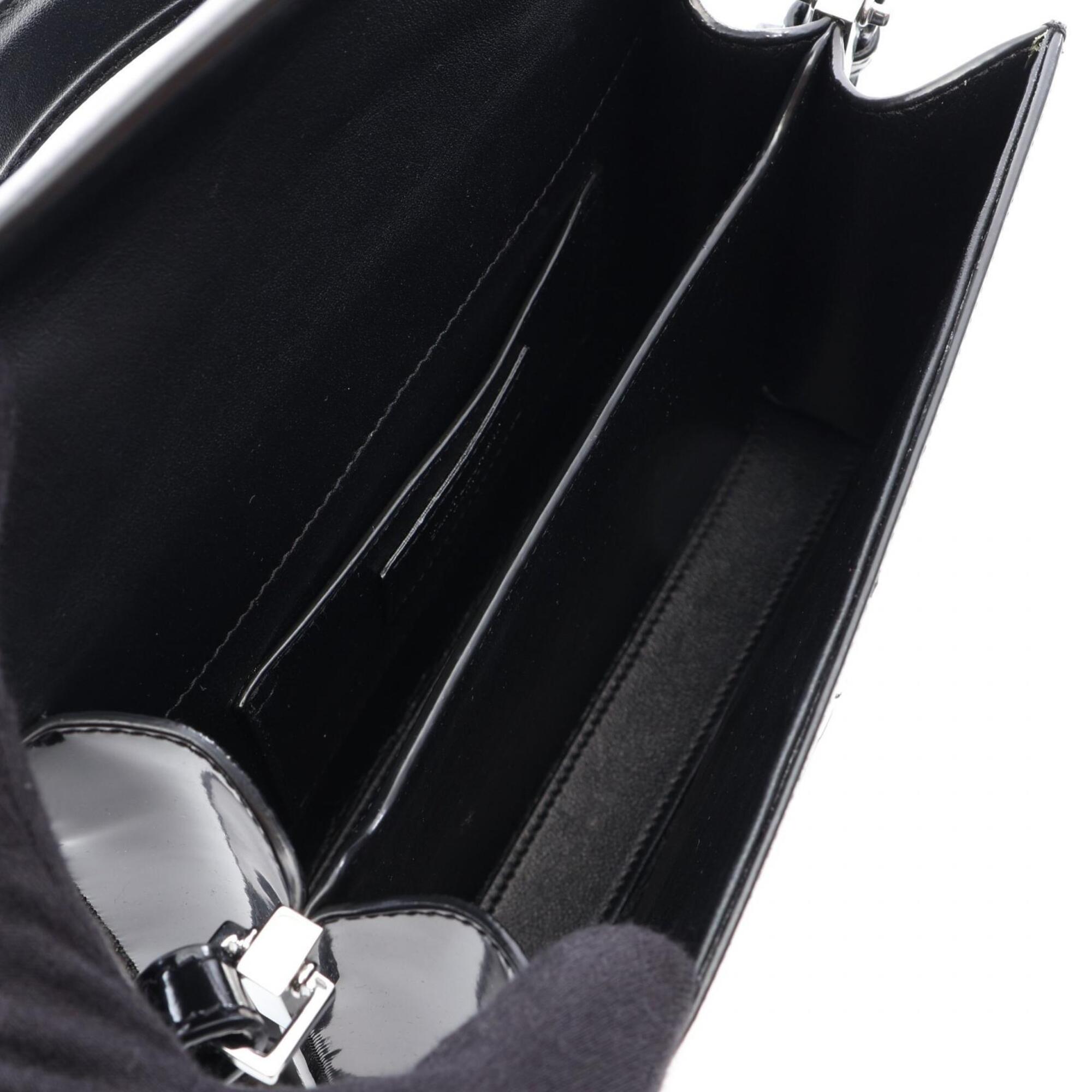 Saint Laurent Black Patent Leather Handbag (Pre-Owned)
