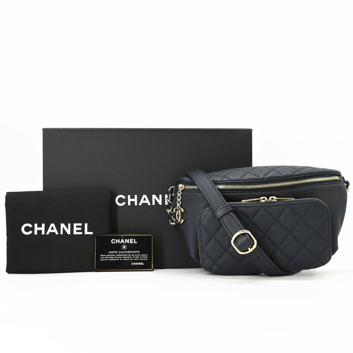 Chanel Navy Grained Calfskin Sling Bag (Pre-Owned)