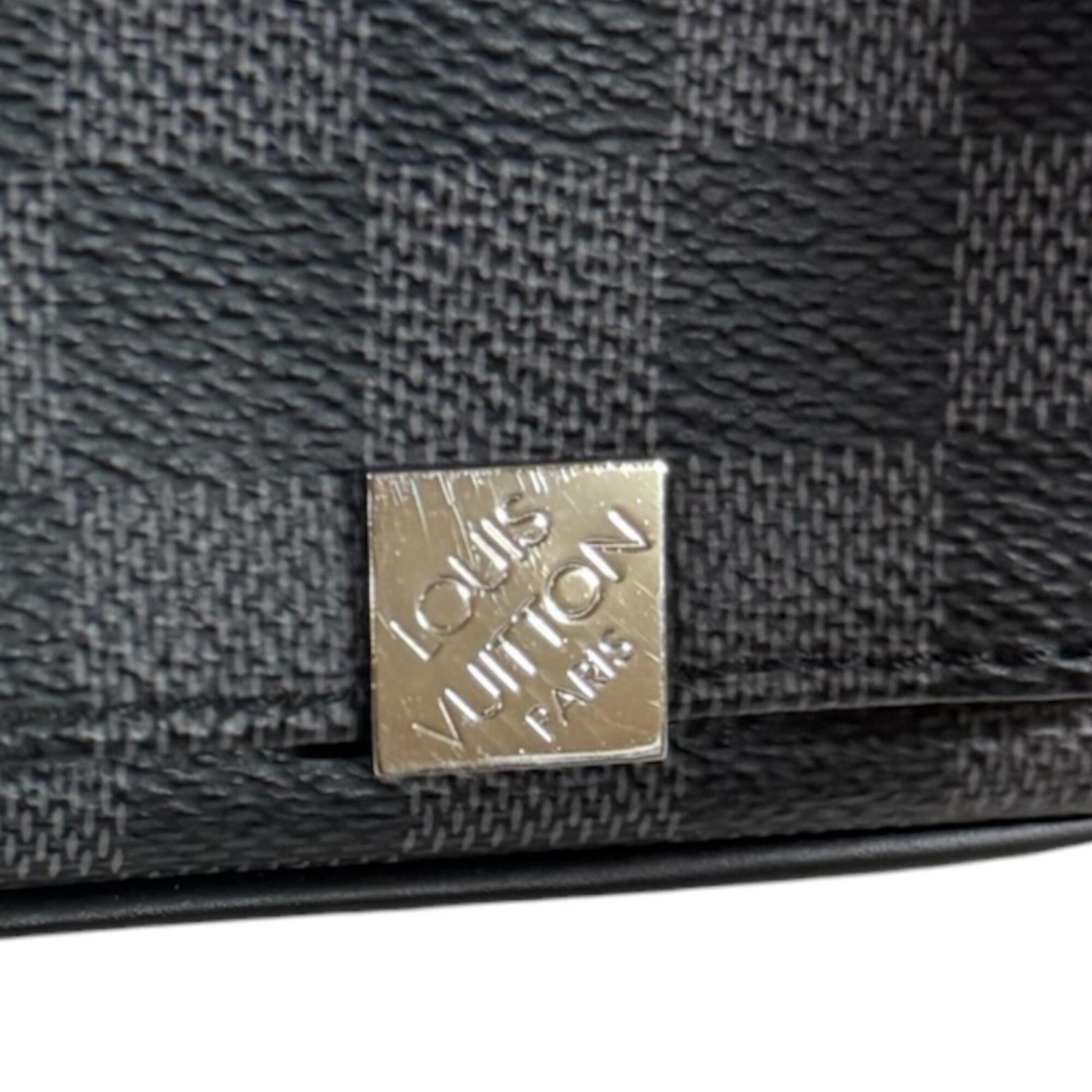 Louis Vuitton Damier Graphite Black Gray Damier Graphite Shoulder Bag (Pre-Owned)