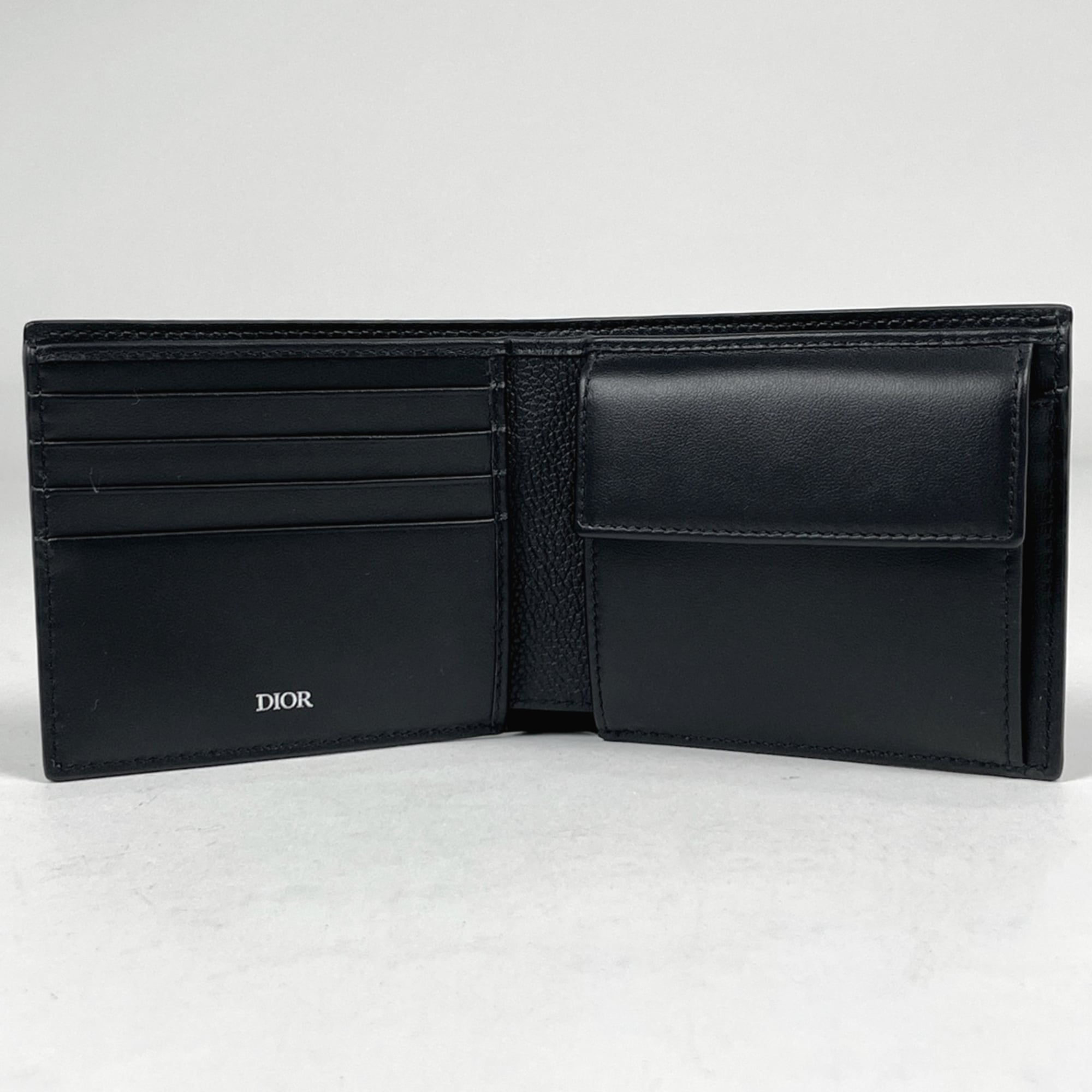 Christian Dior Black Leather Wallet (Bi-Fold) (Pre-Owned)
