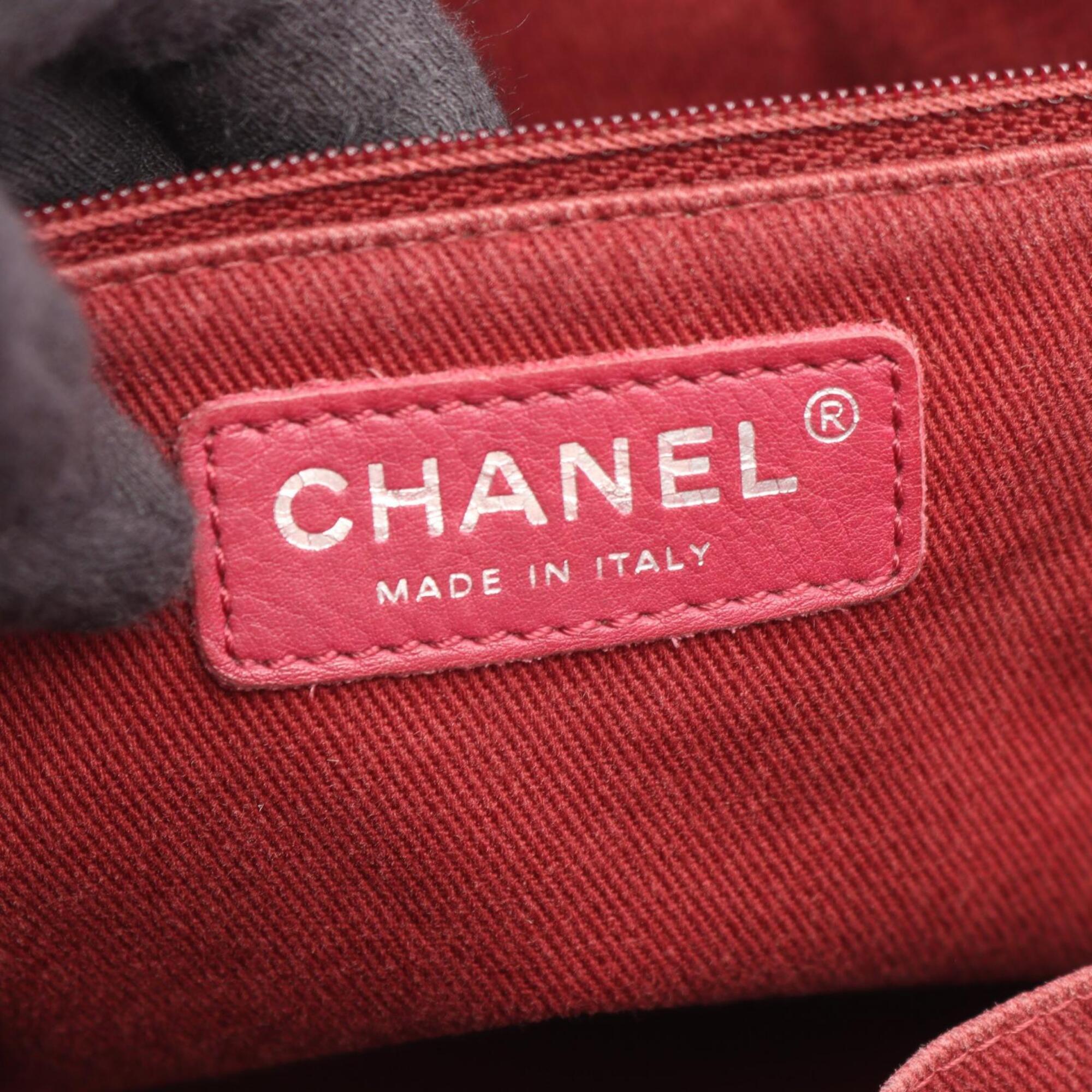 Chanel Pink Leather Handbag Tote Bag (Pre-Owned)
