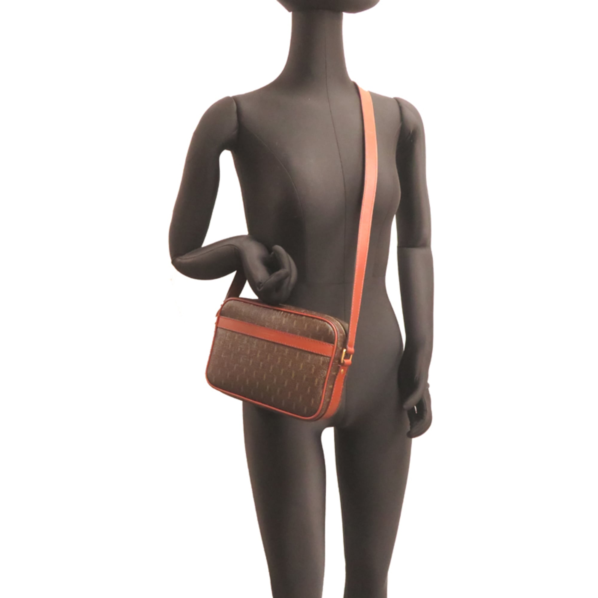 Saint Laurent Brown Pvc Leather Shoulder Bag (Pre-Owned)