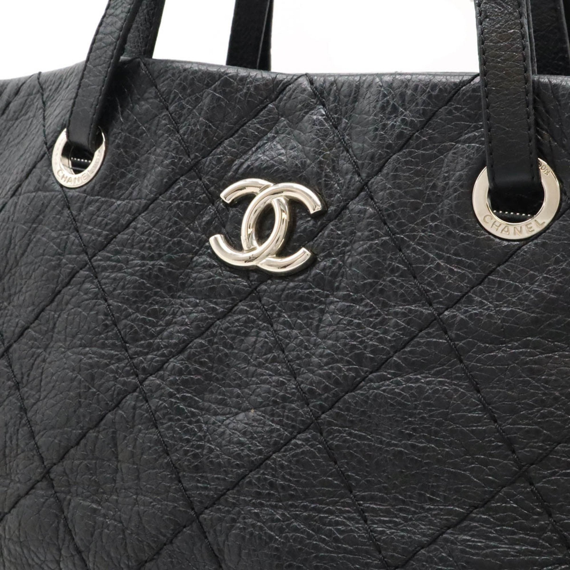 Chanel Black Leather Shoulder Bag Tote Bag (Pre-Owned)