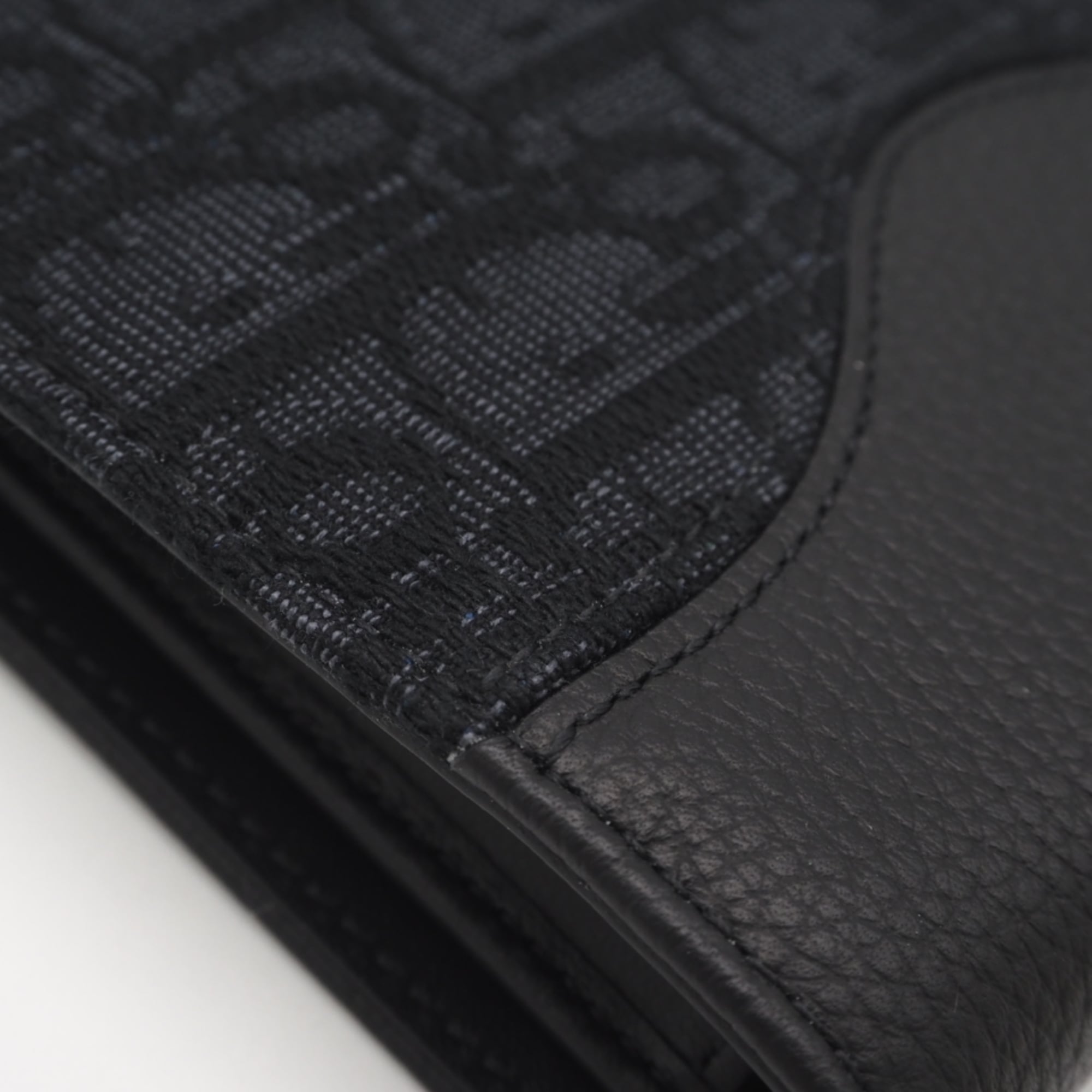 Christian Dior Navy Black Canvas Leather Wallet (Bi-Fold) (Pre-Owned)