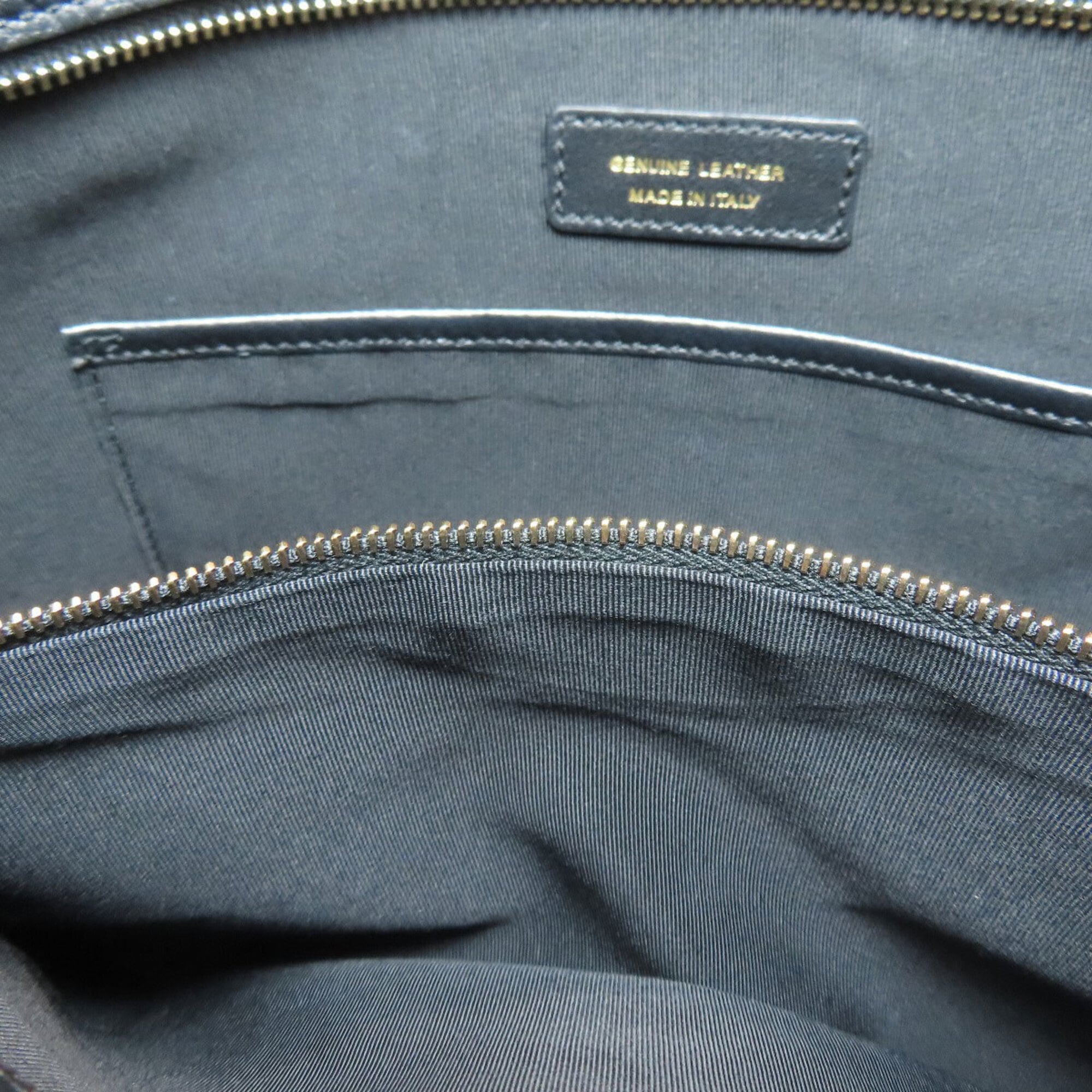 Tod's Black Leather Shoulder Bag (Pre-Owned)