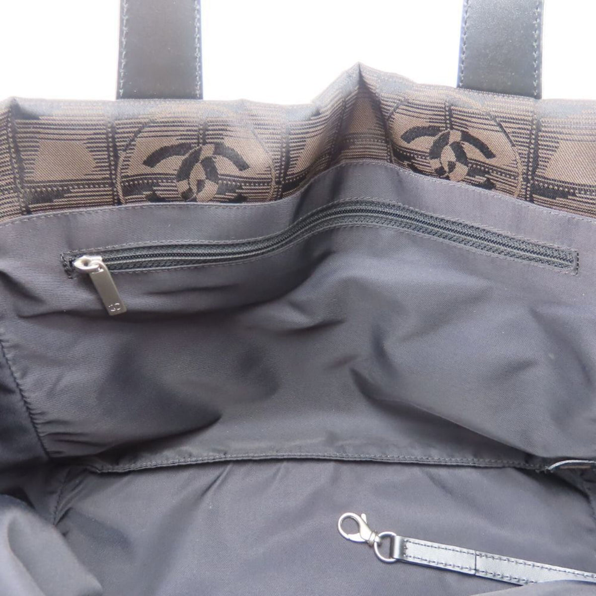Chanel New Travel Line Black Jacquard Nylon Leather Tote Bag (Pre-Owned)