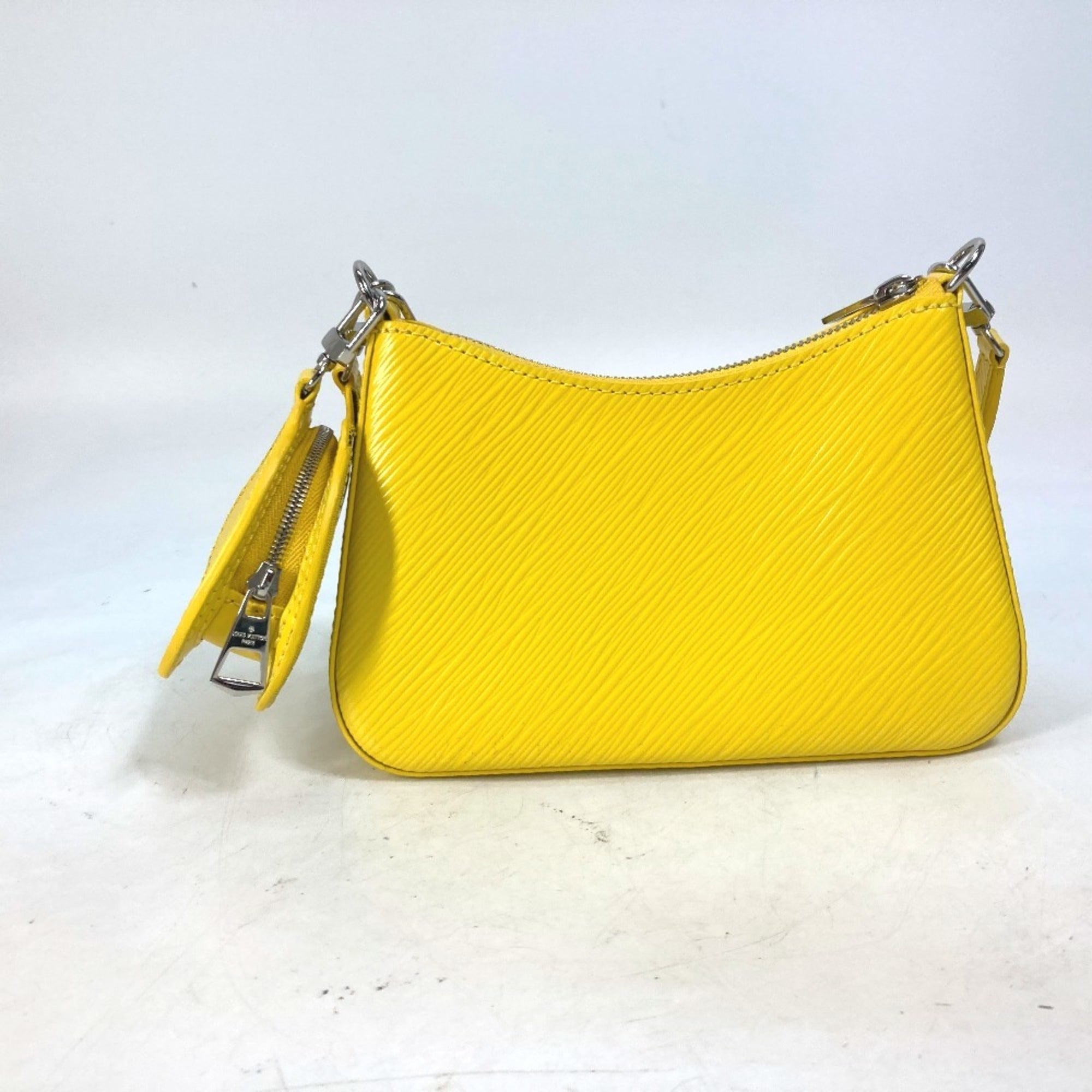 Louis Vuitton Black Jaune Yellow Epi Leather Handbag Shoulder Bag (Pre-Owned)